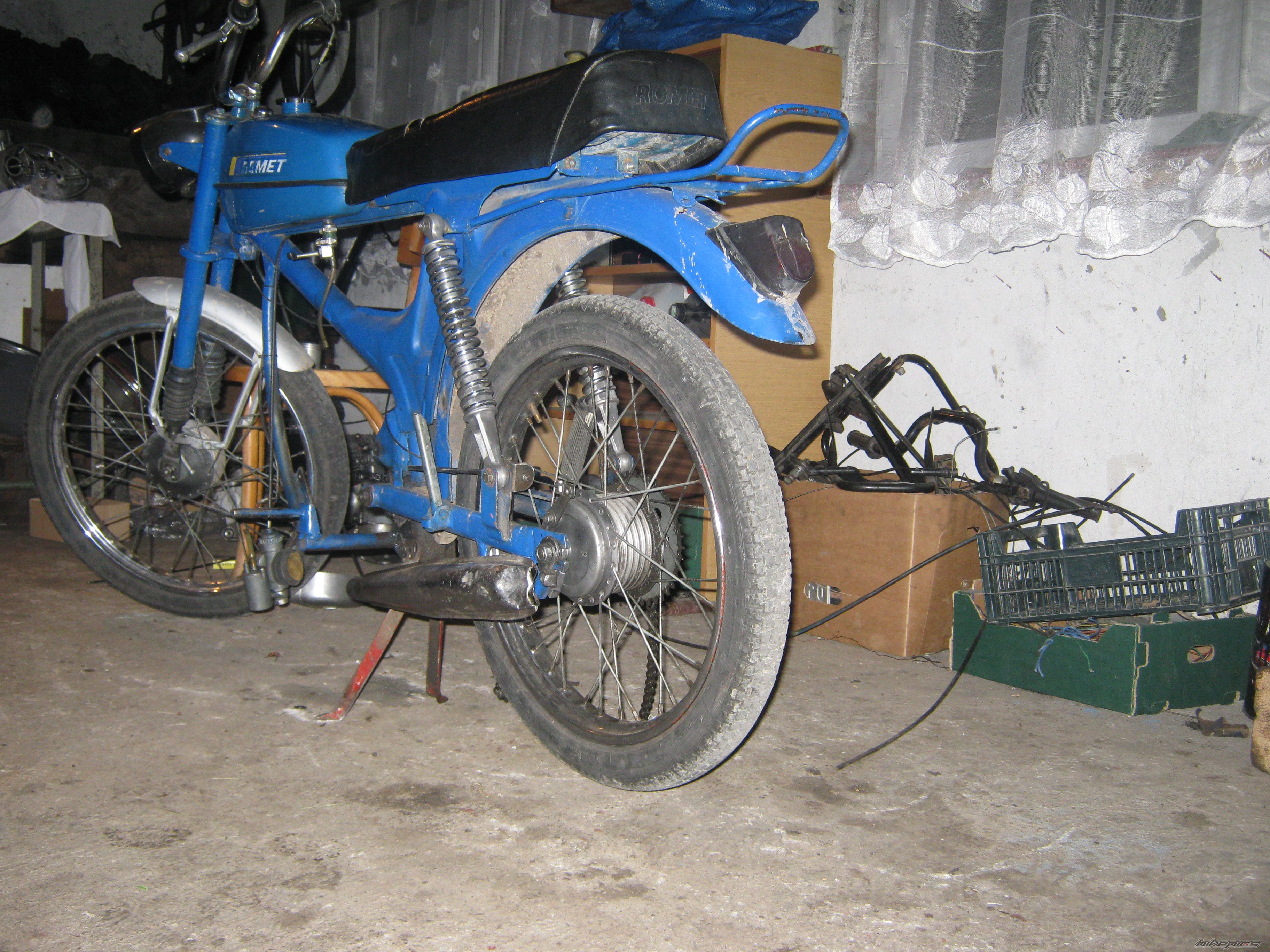 Photo 2451686