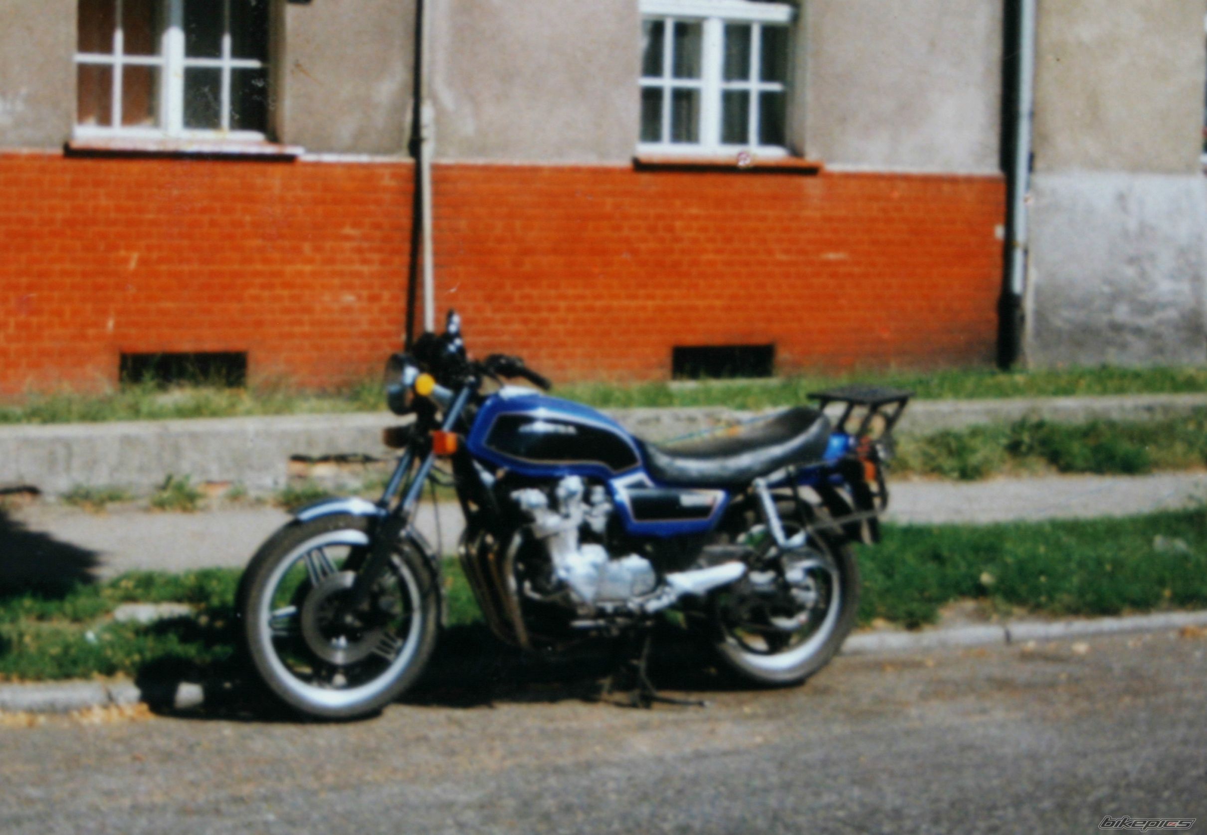 Photo 2452045