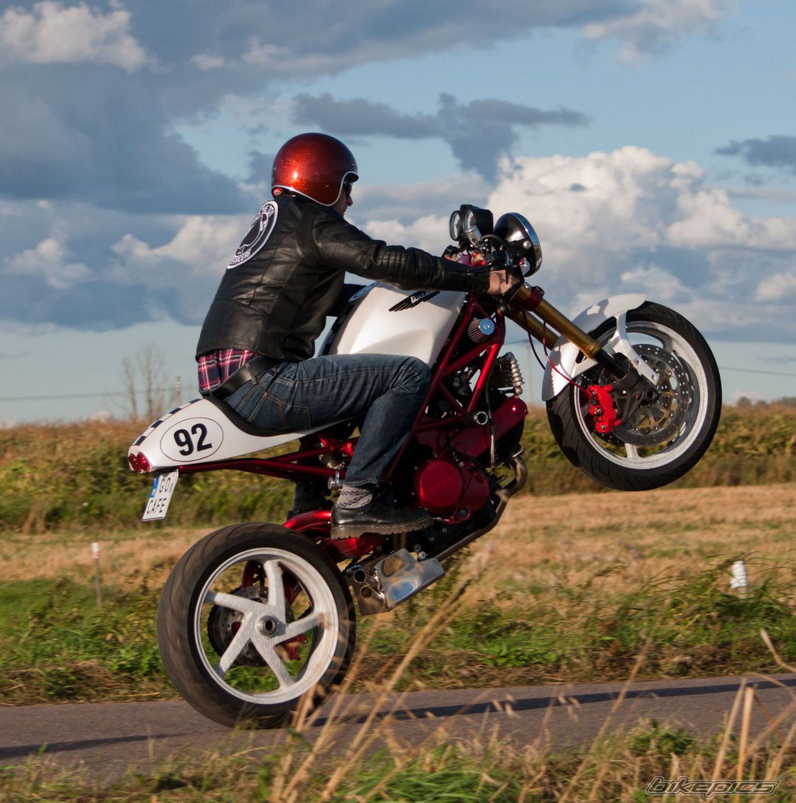 Bike Photo 2452385