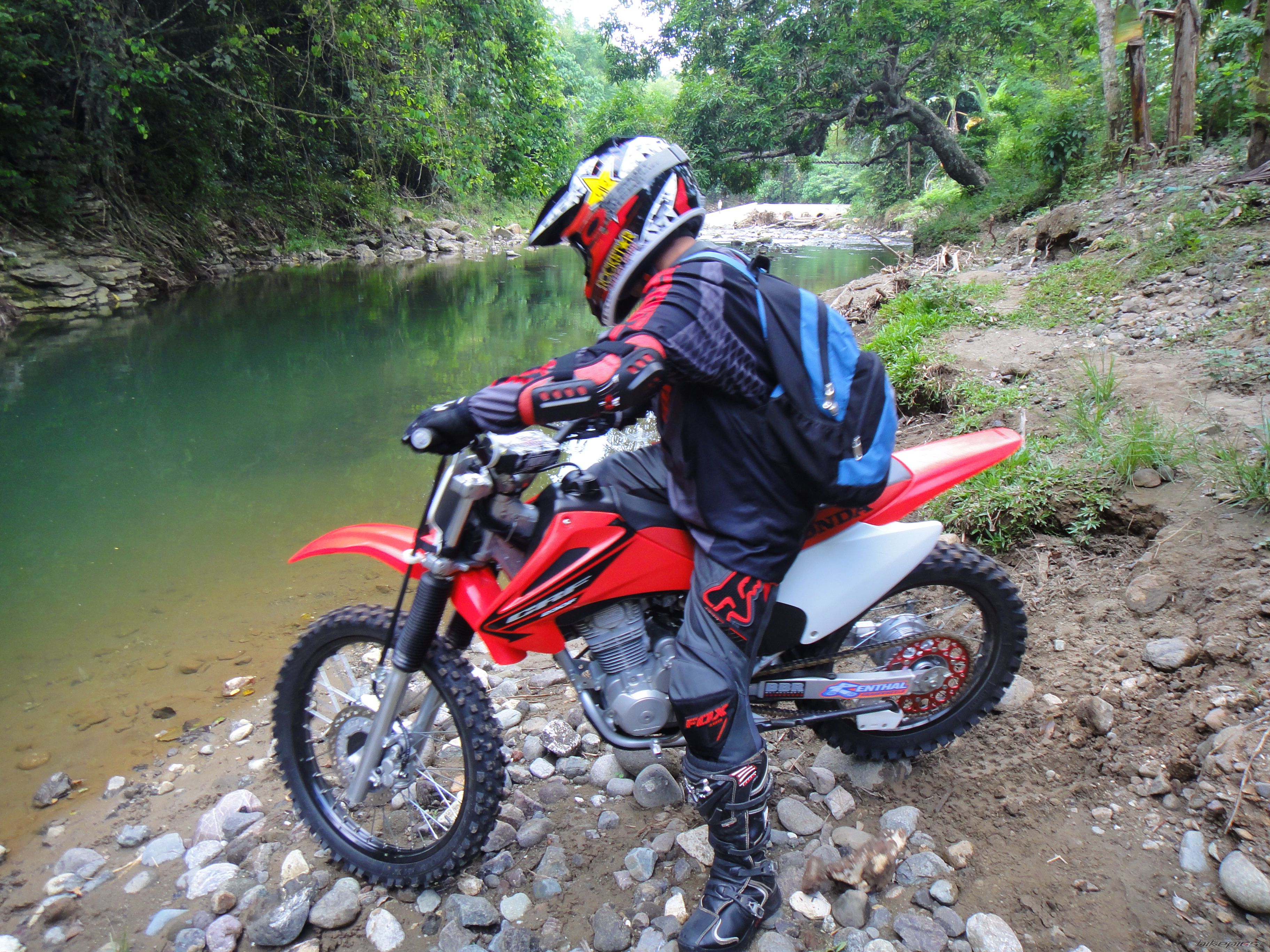 Photo 2452497