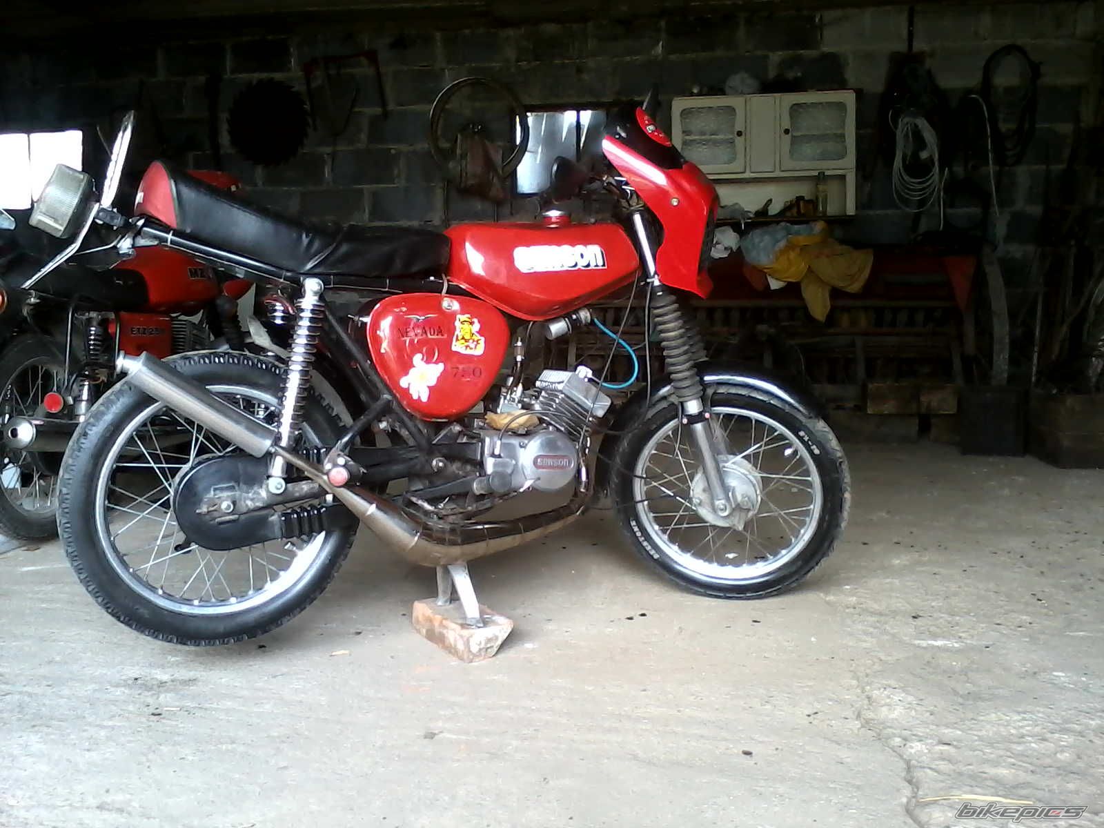 Photo 2452529