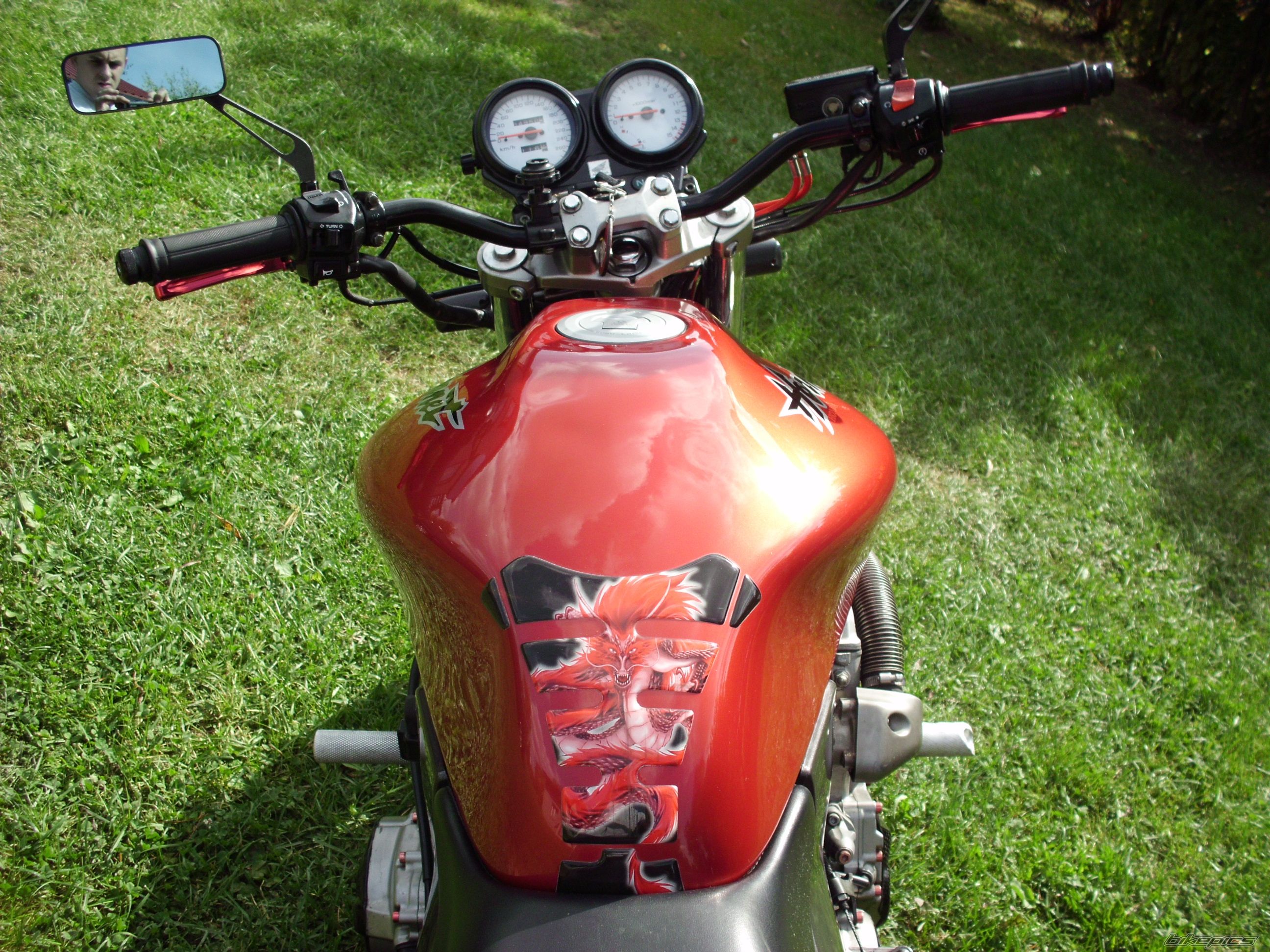 Photo 2452551