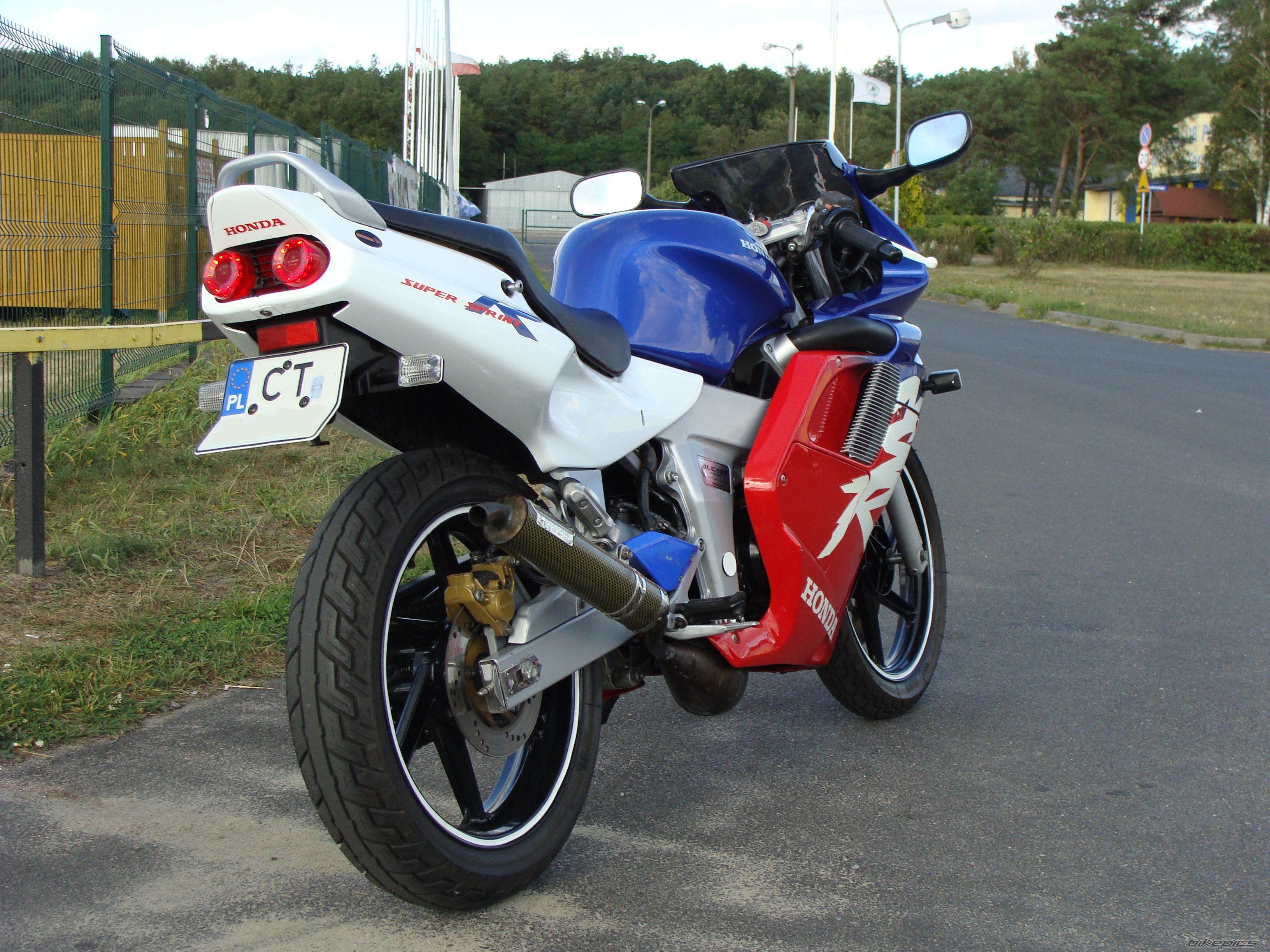 Photo 2452748