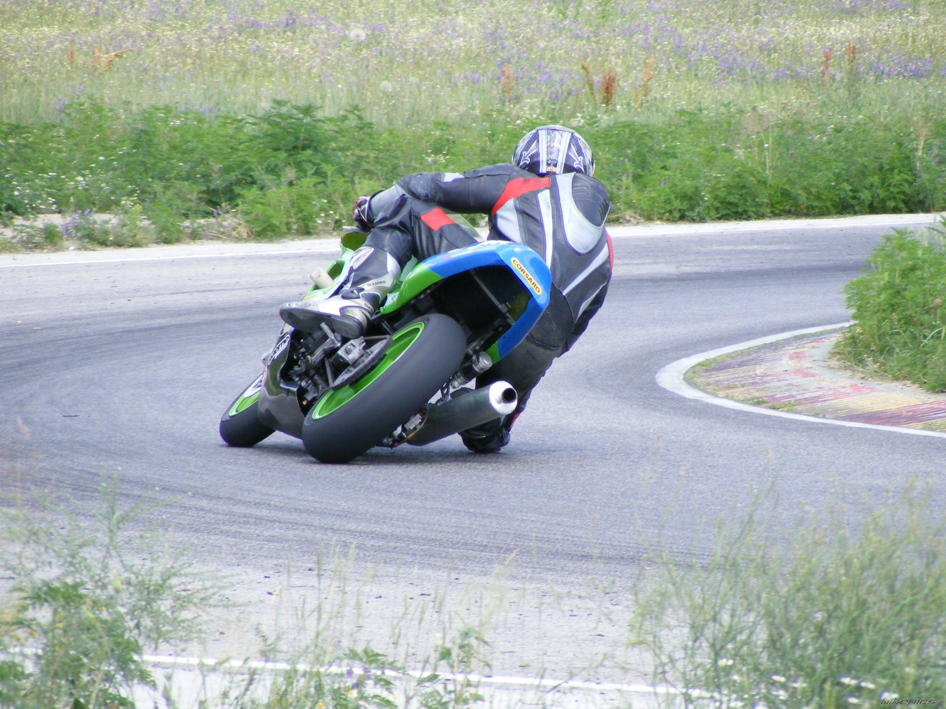 Photo 2452798