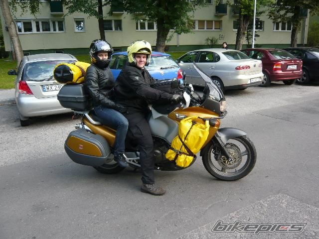 Photo 2452896