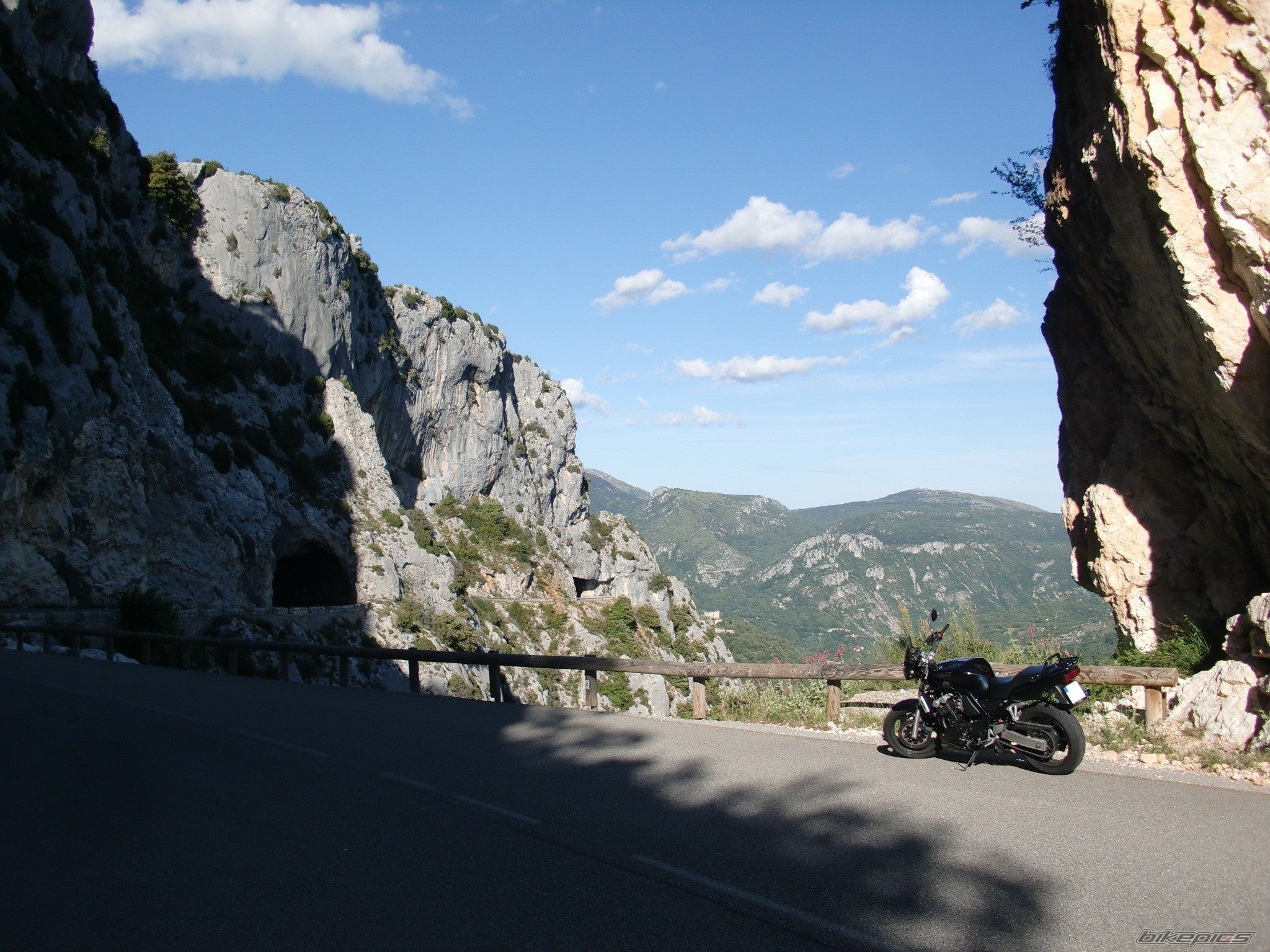 Bike Photo 2453040