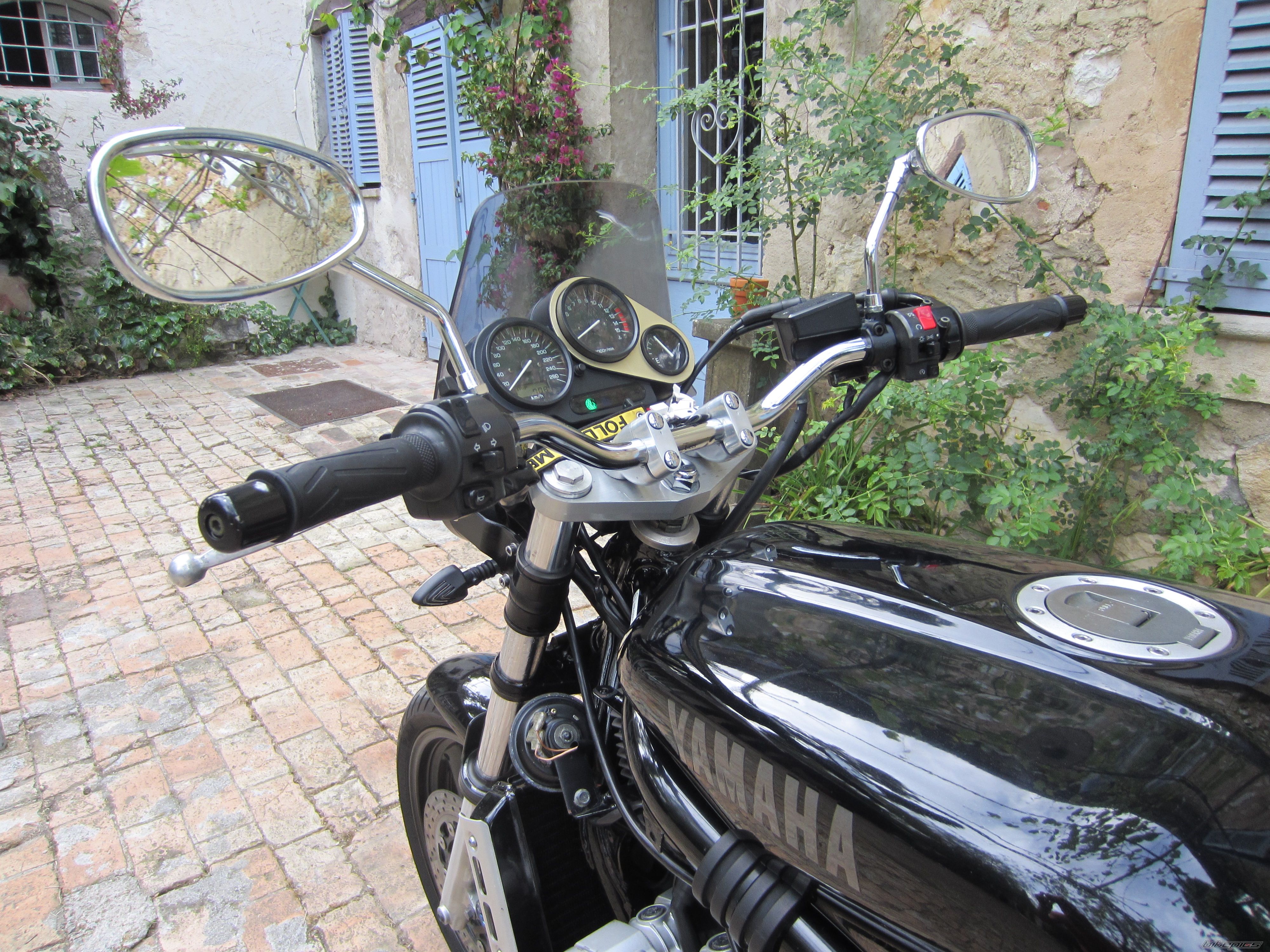Photo 2453078