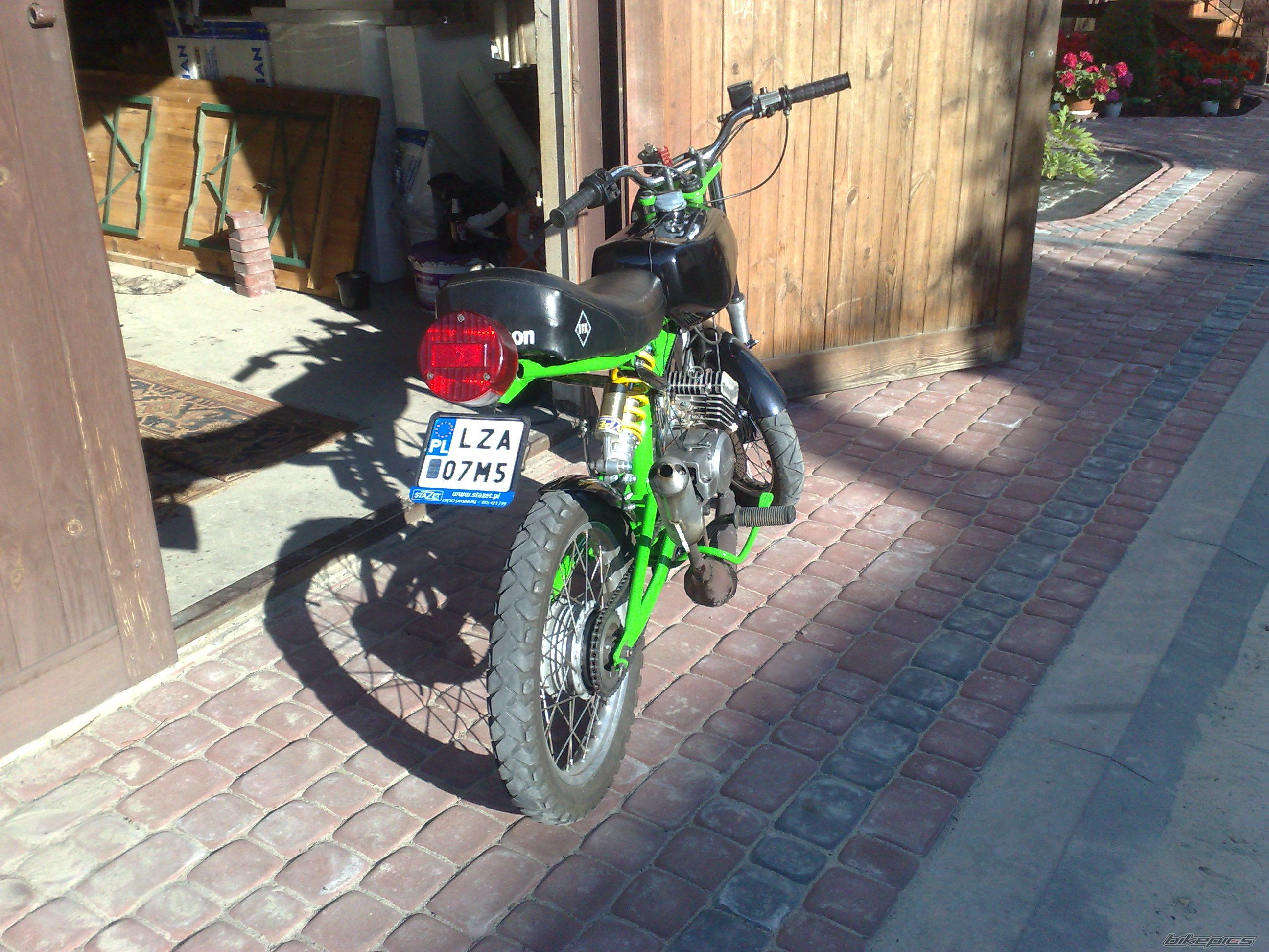 Photo 2453085