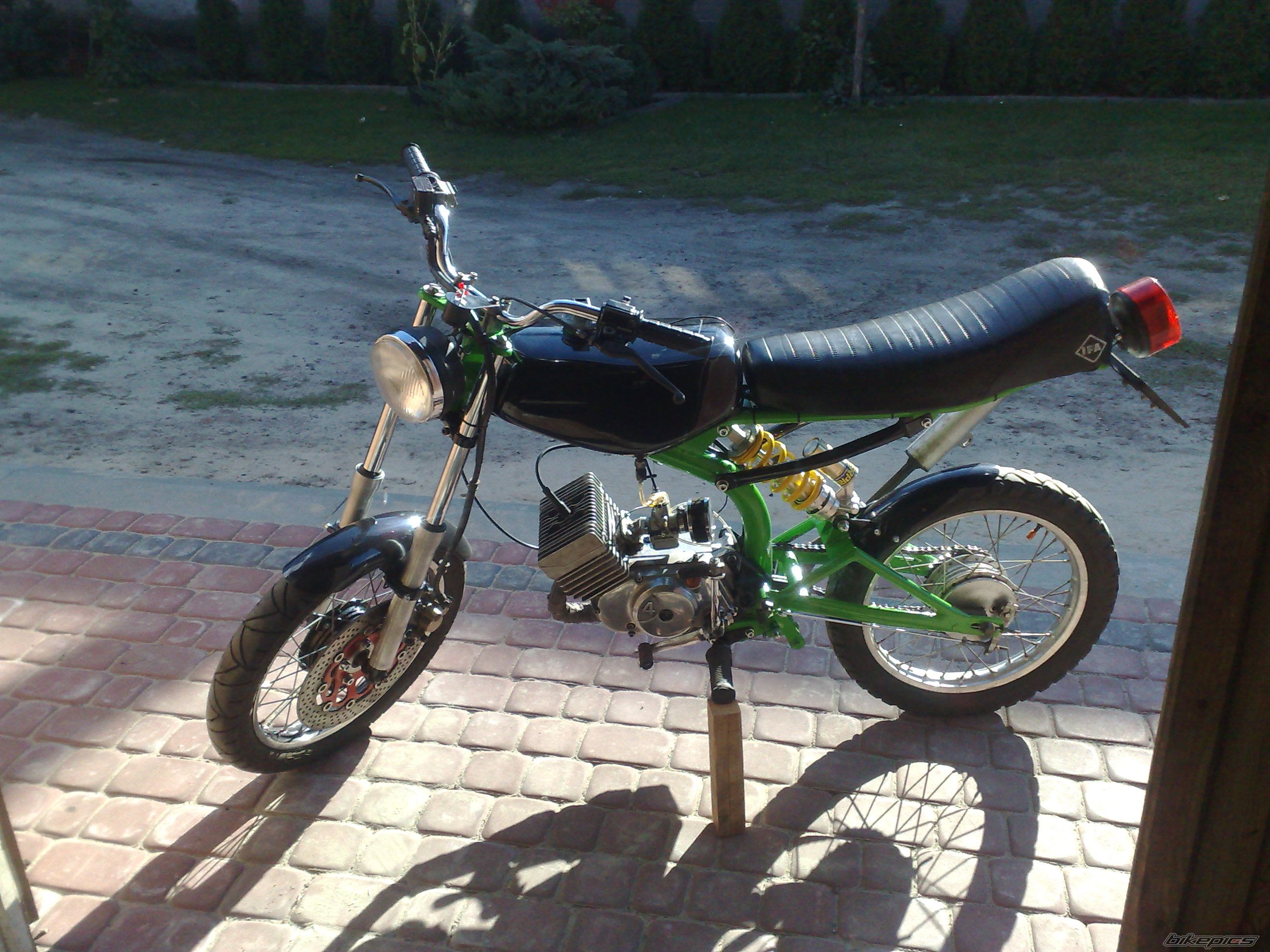 Photo 2453089