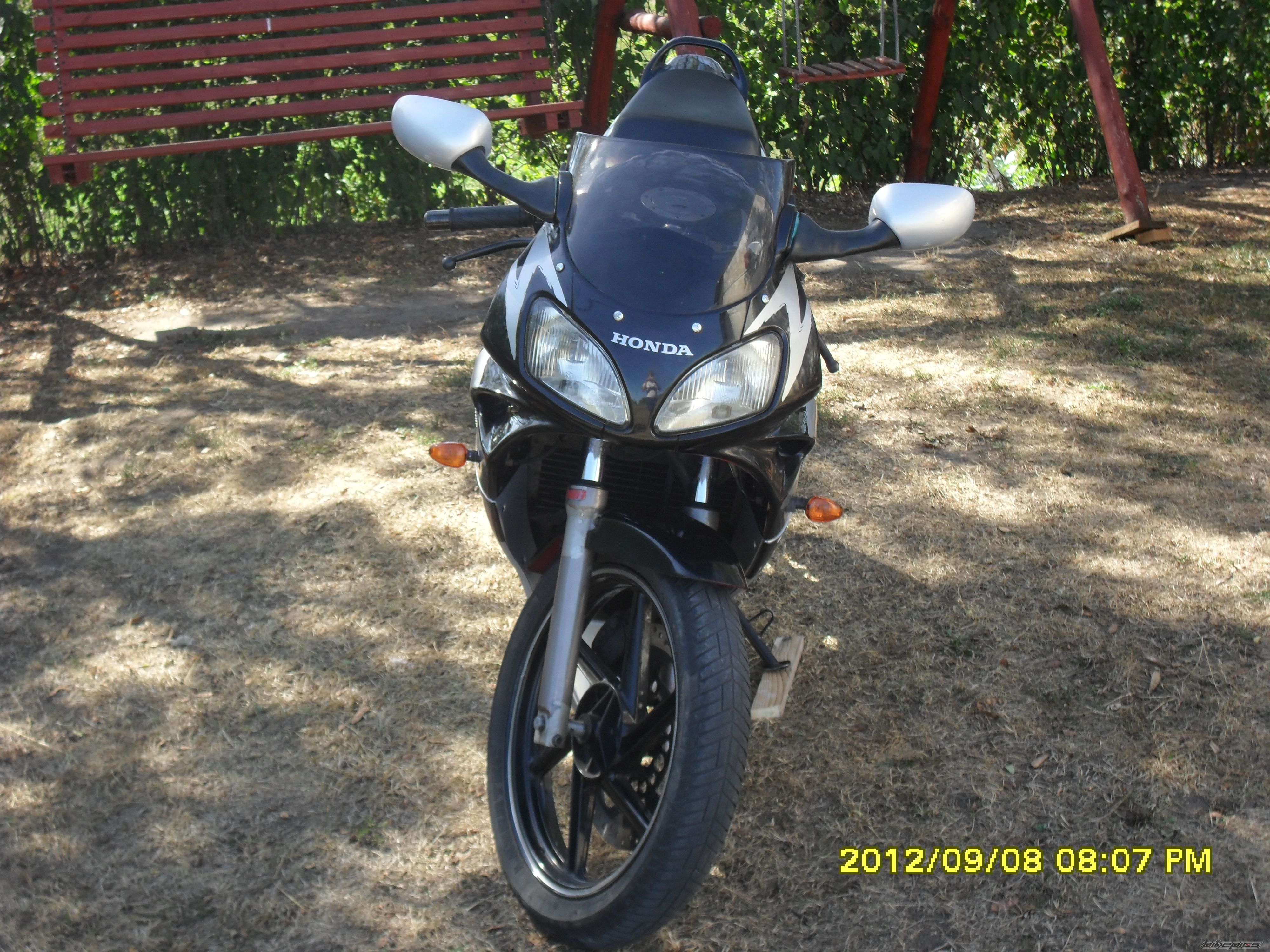 Photo 2453106