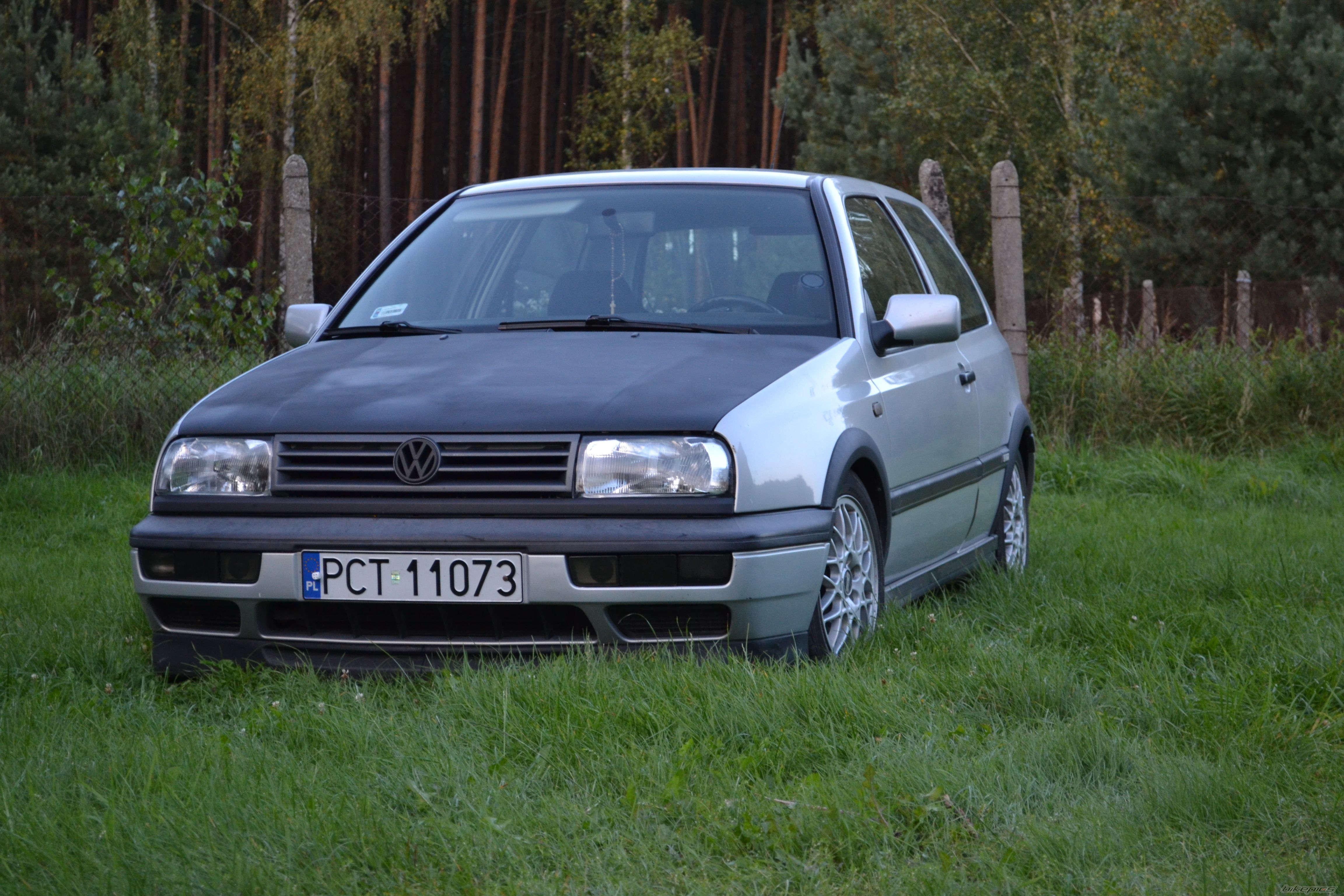 Photo 2453184