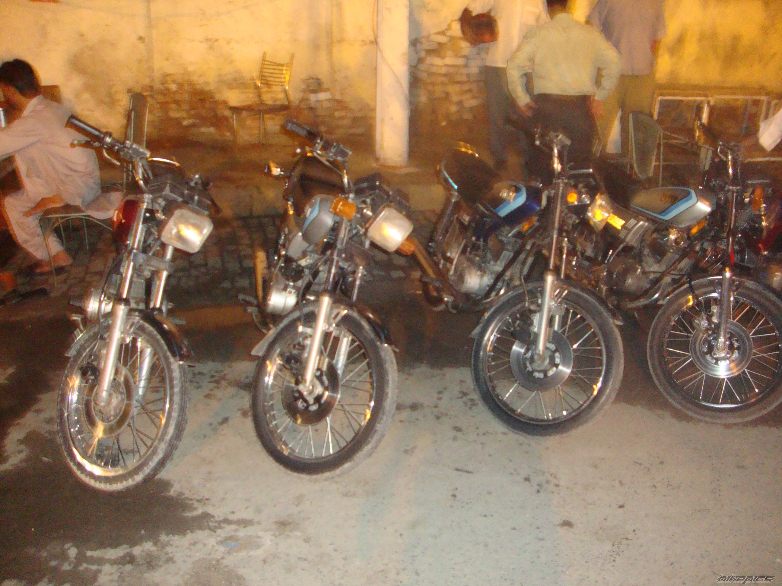 Photo 2453254