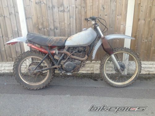 Photo 2453411
