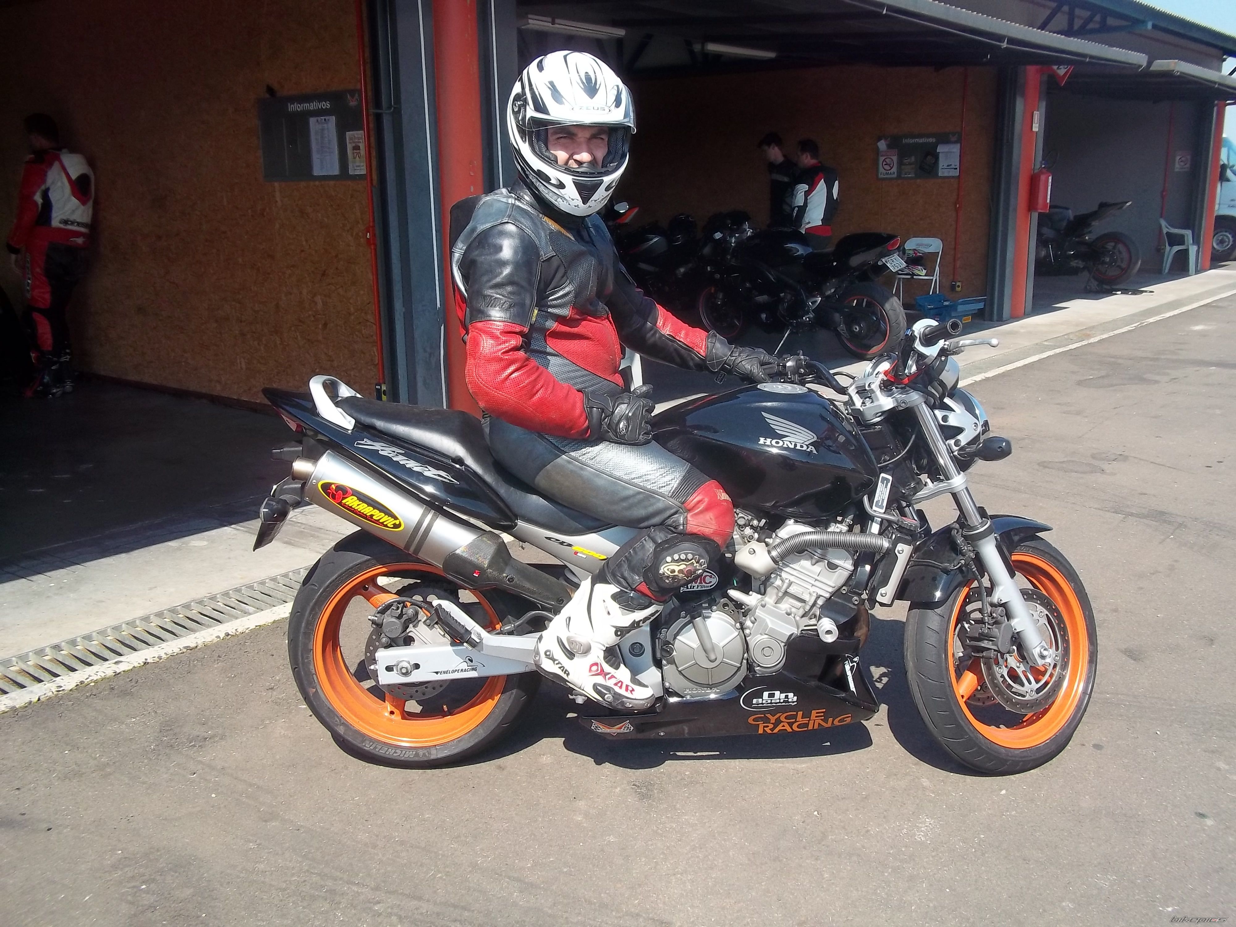 Photo 2453581