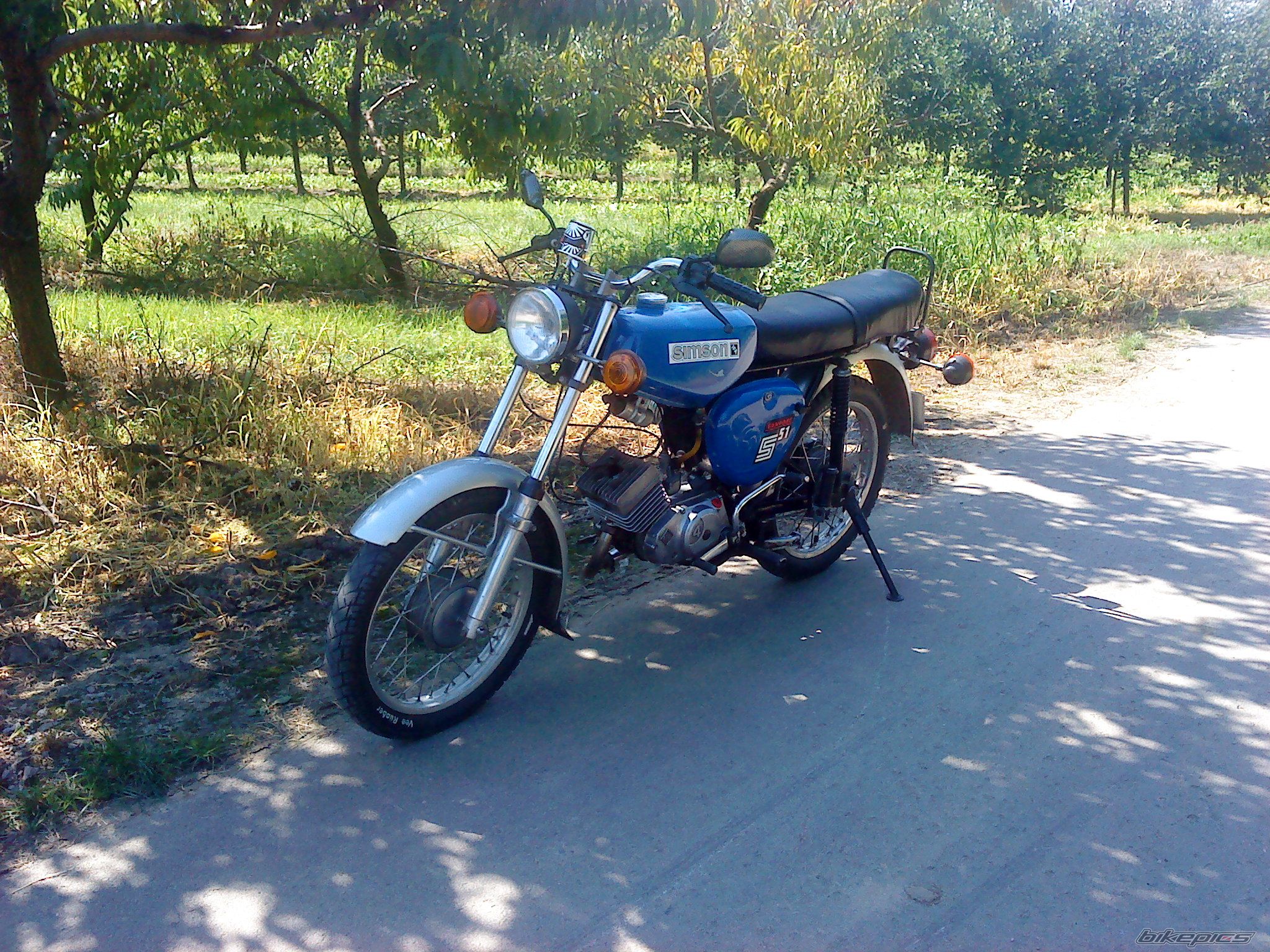 Photo 2453618