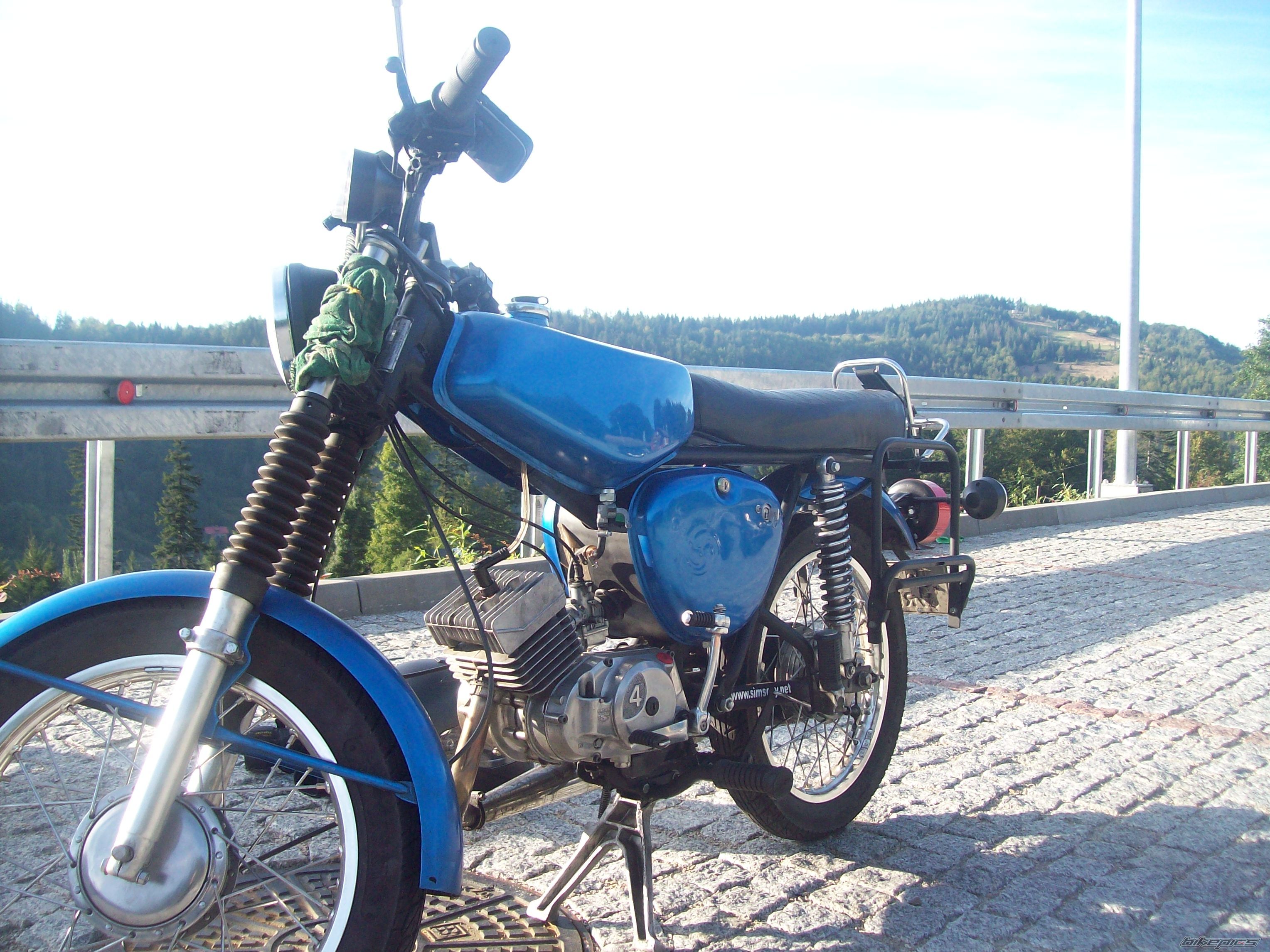 Photo 2453624