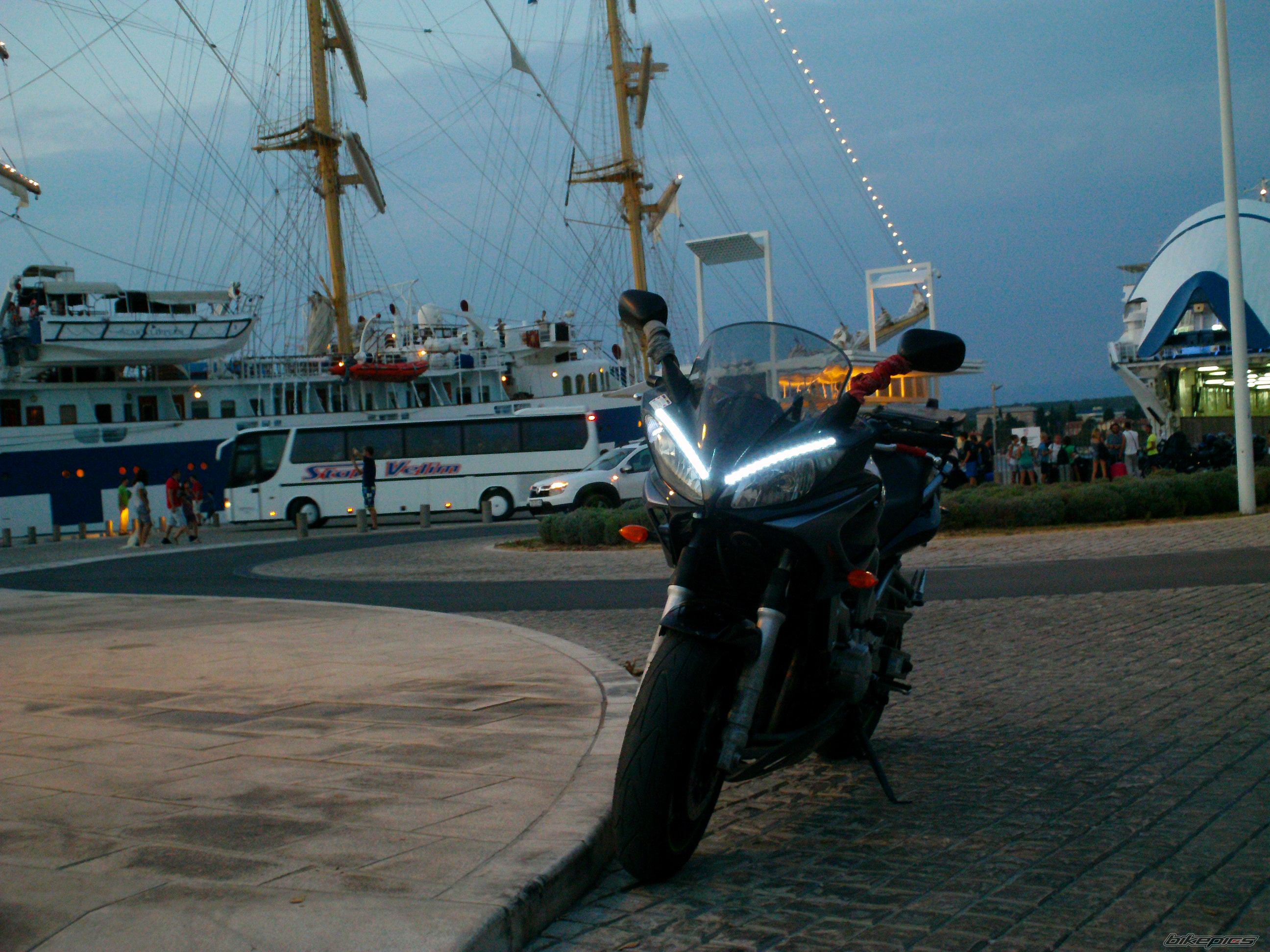 Photo 2453681