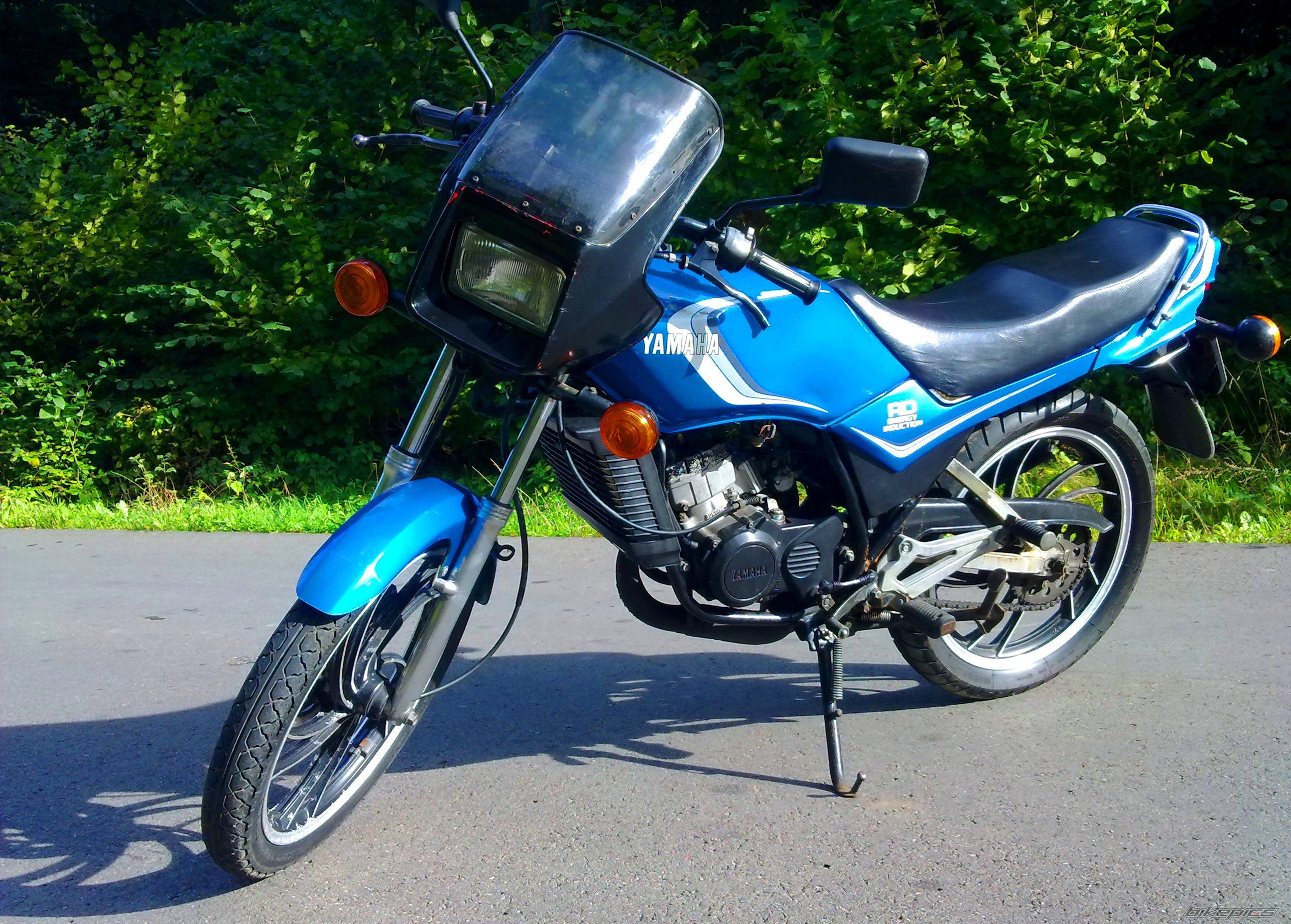 Photo 2453689