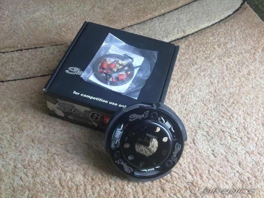 Photo 2453730