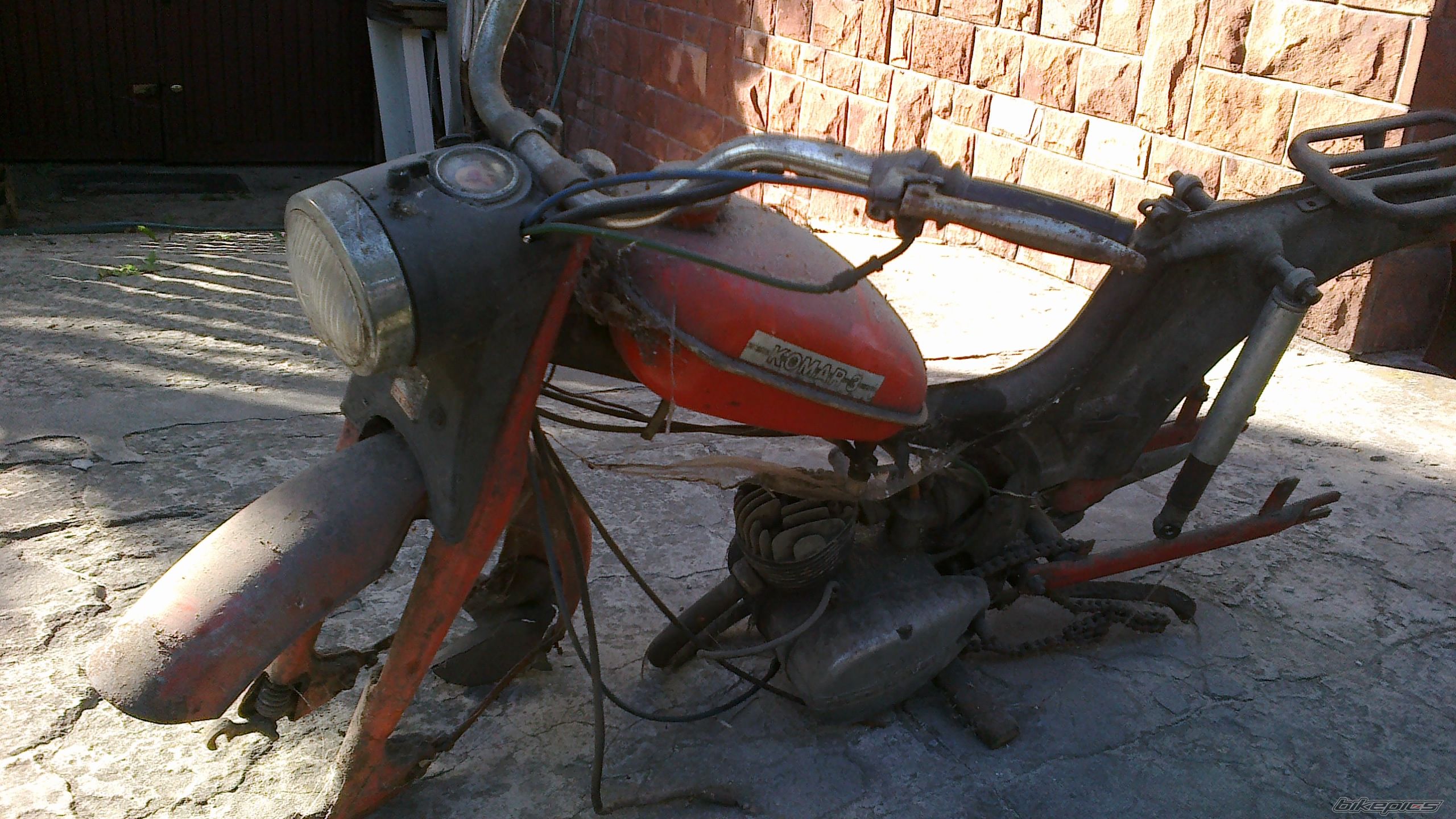Photo 2453737