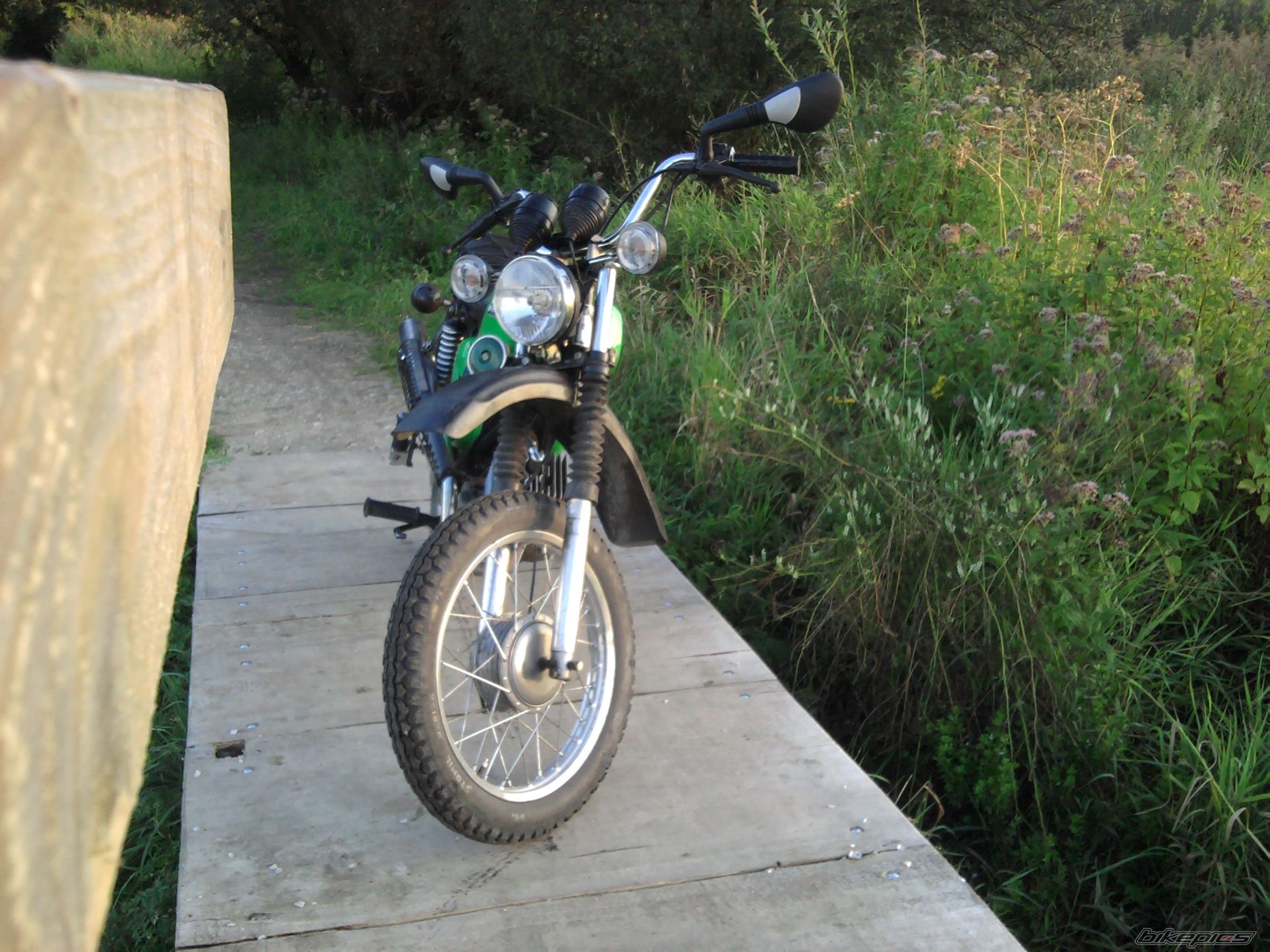 Photo 2453845