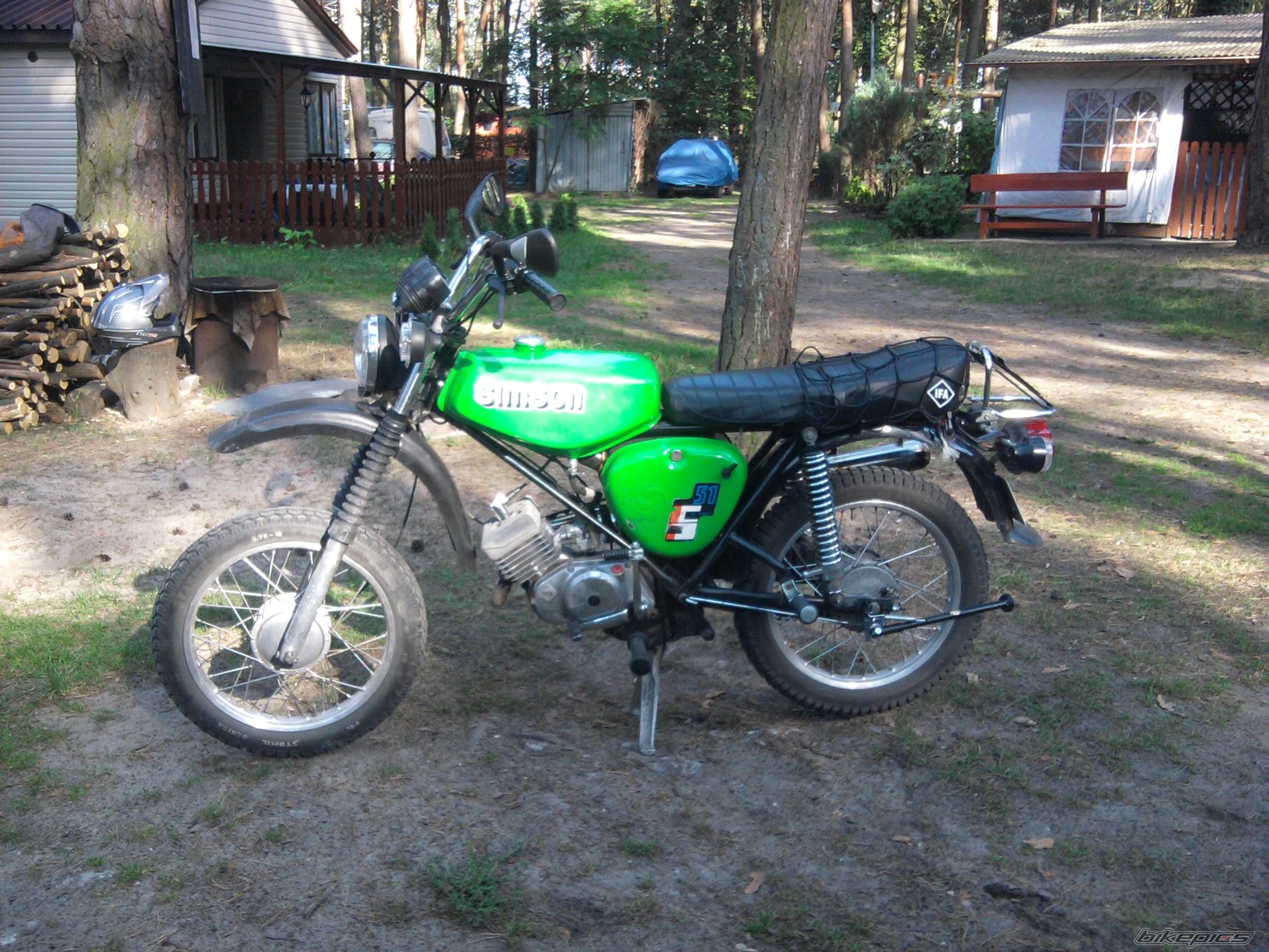 Photo 2453848