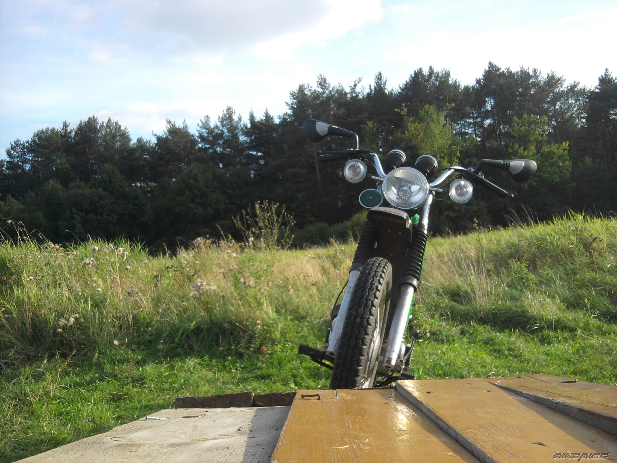 Photo 2453884