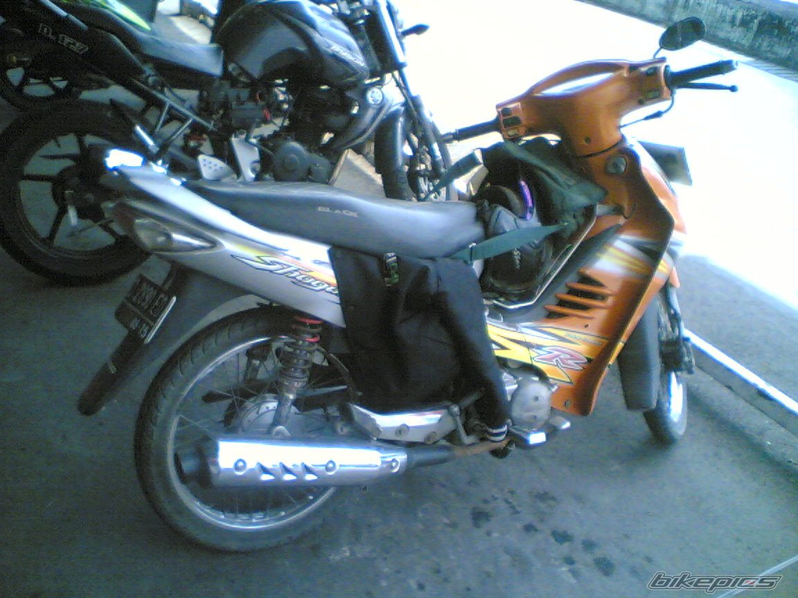 Photo 2453963