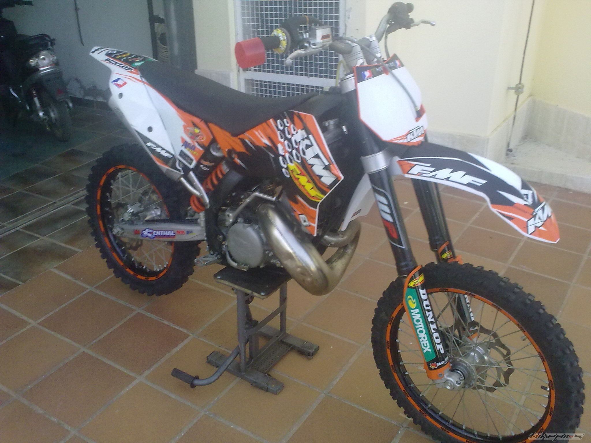 Photo 2454286