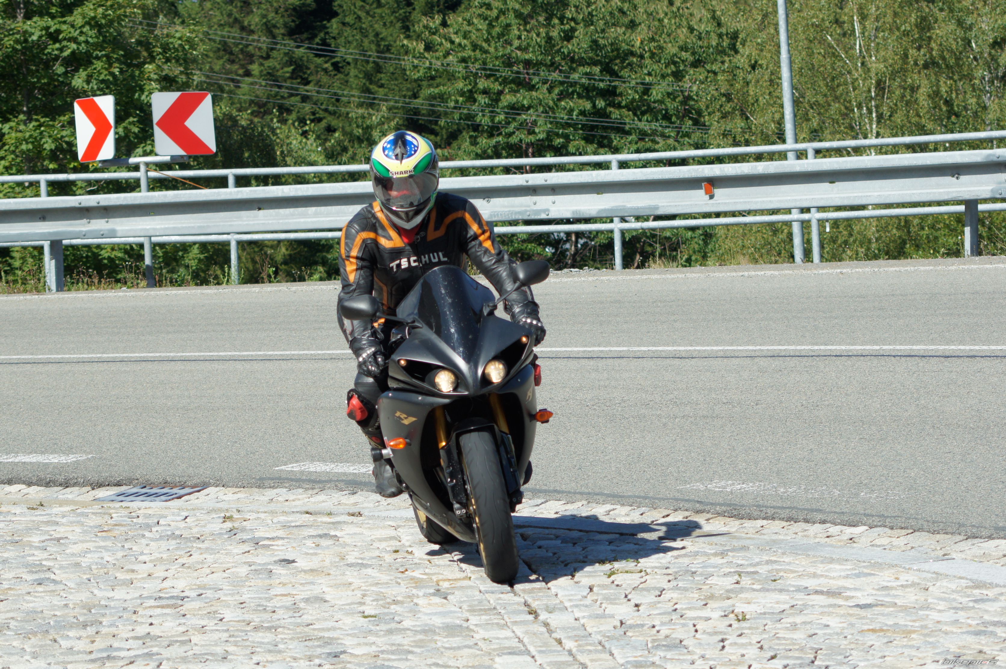 Photo 2454429