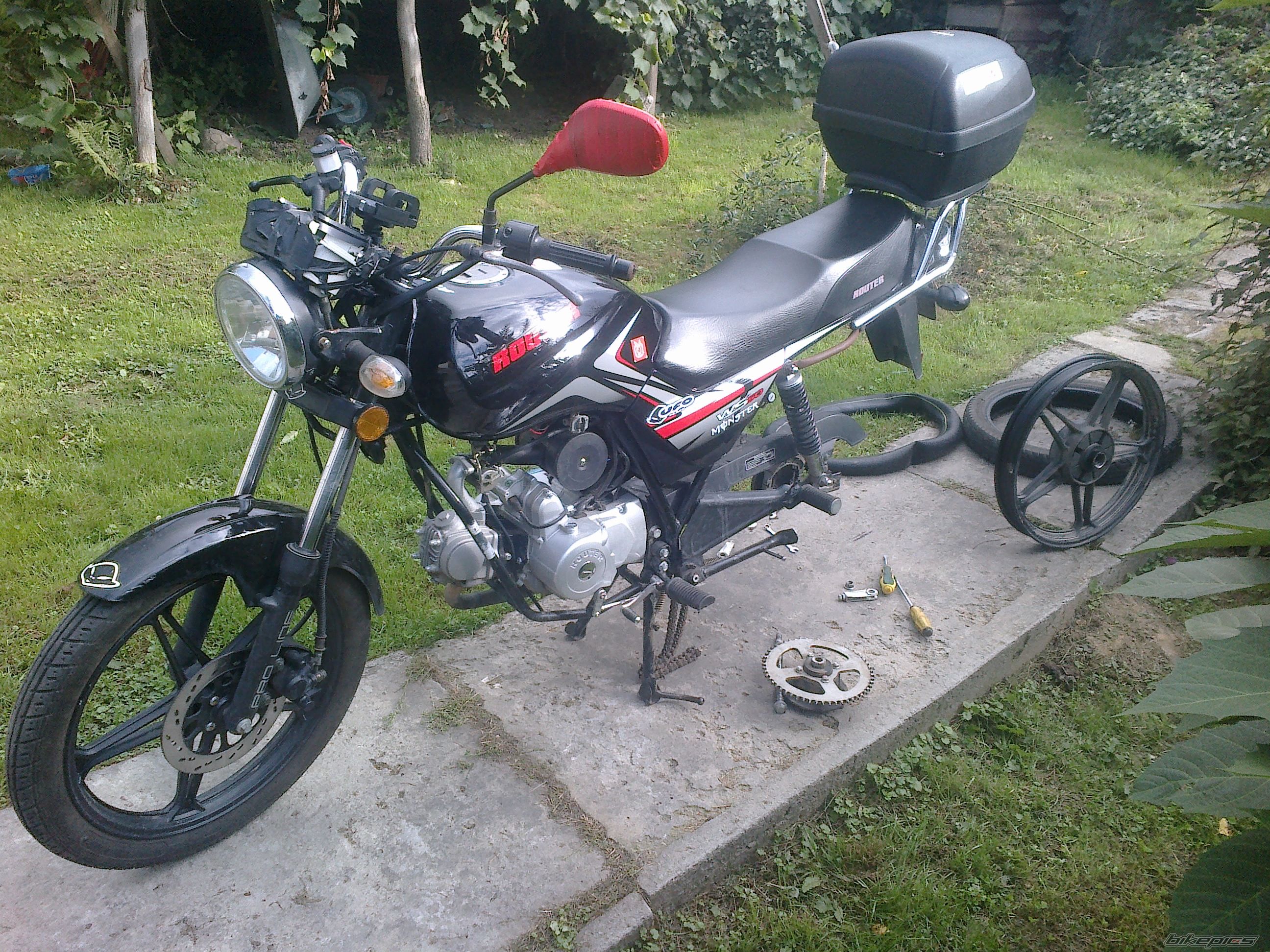 Photo 2454632