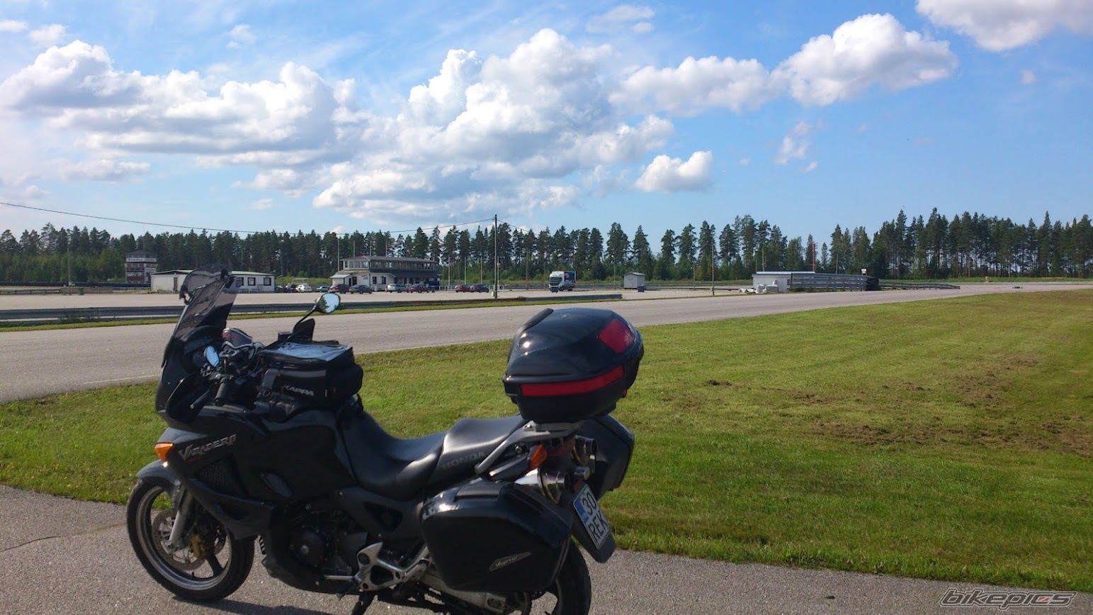 Photo 2454712