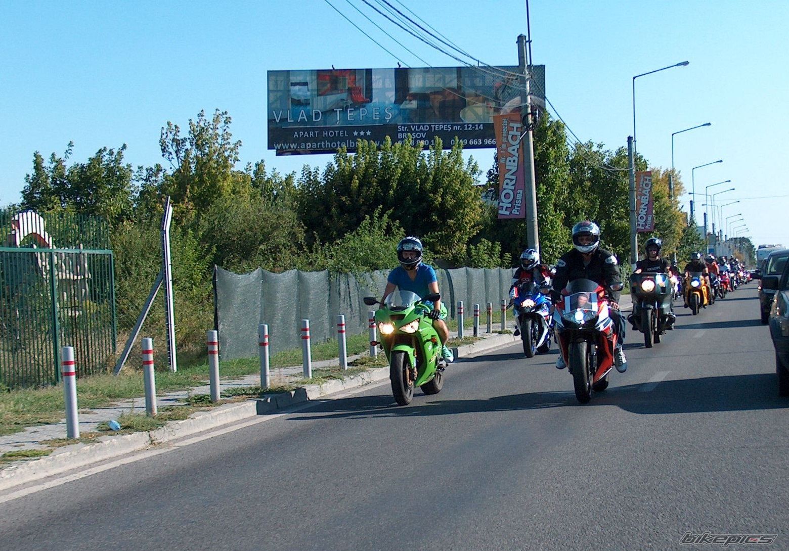 Photo 2454714