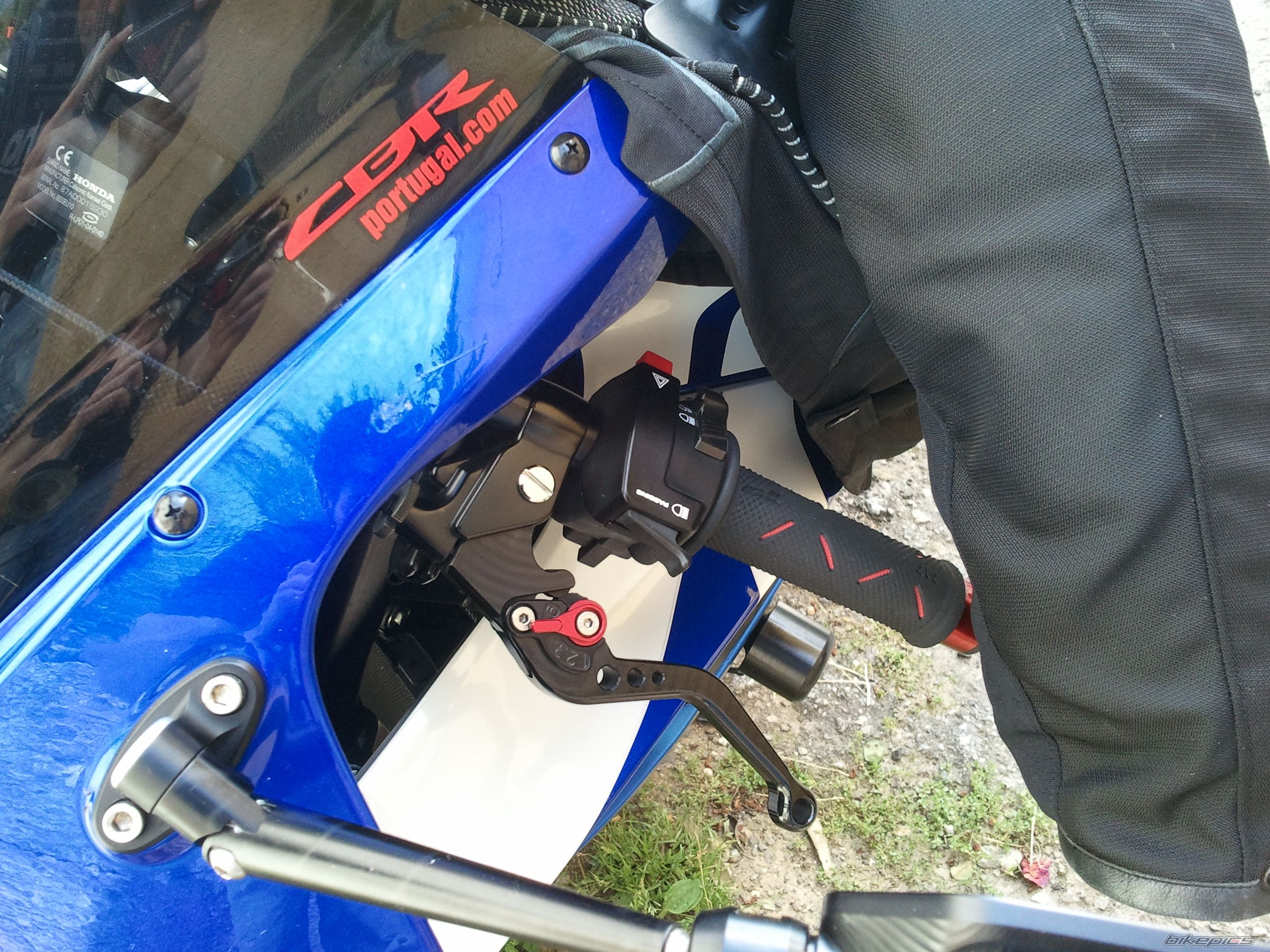 Photo 2454734