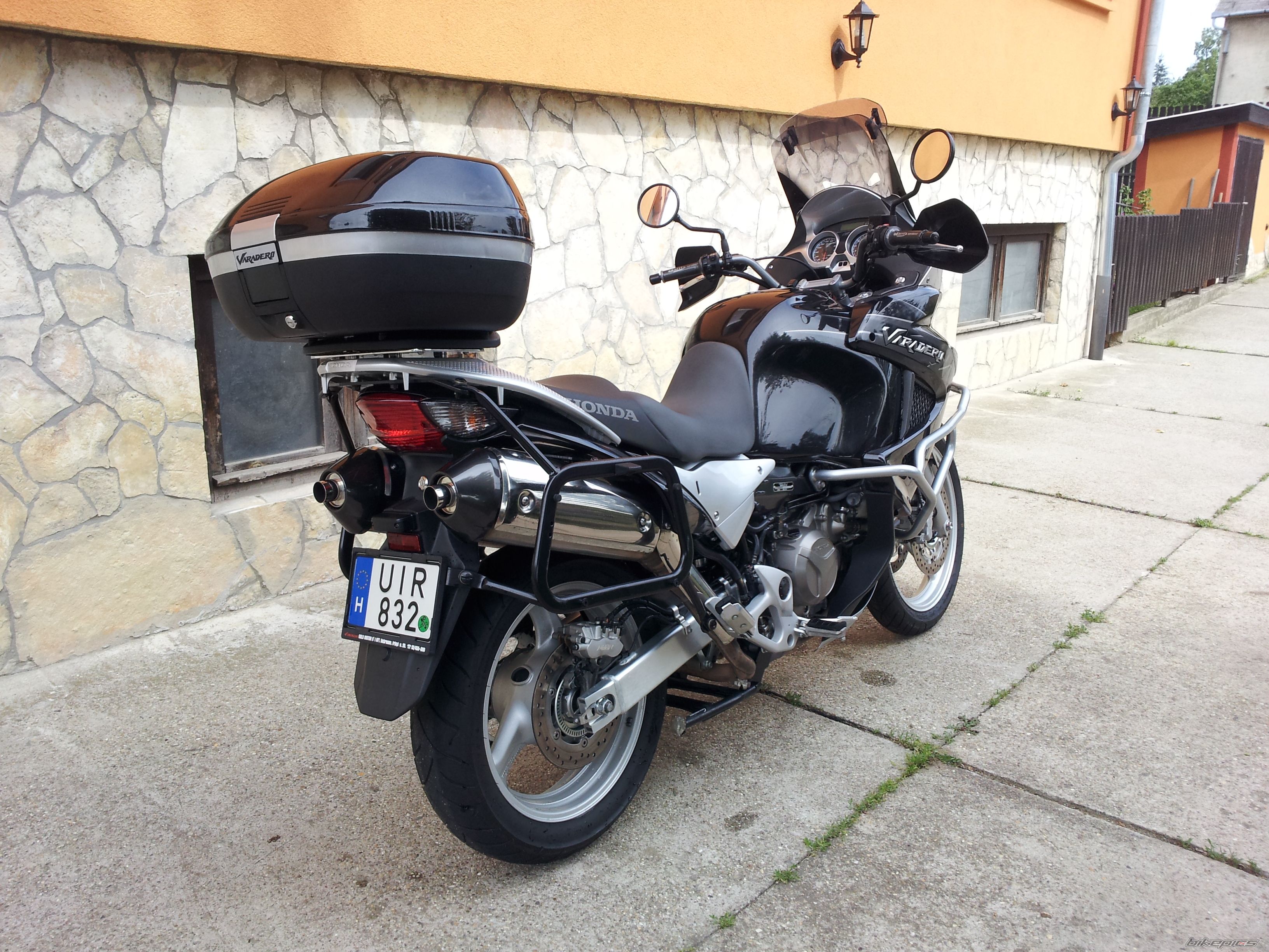 Photo 2454763