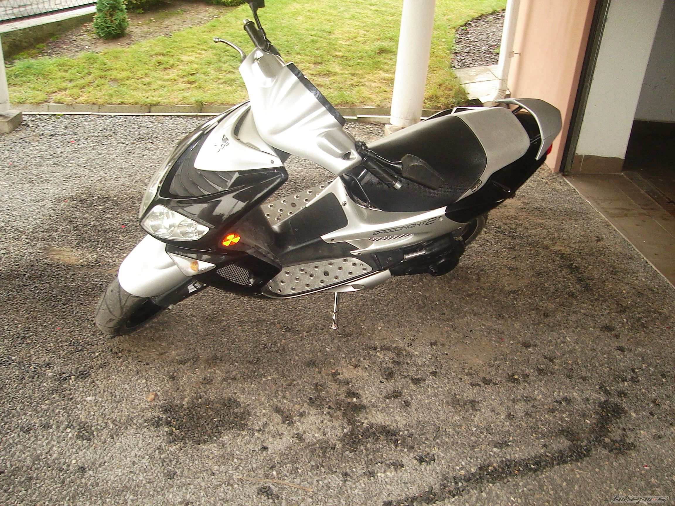Photo 2454786