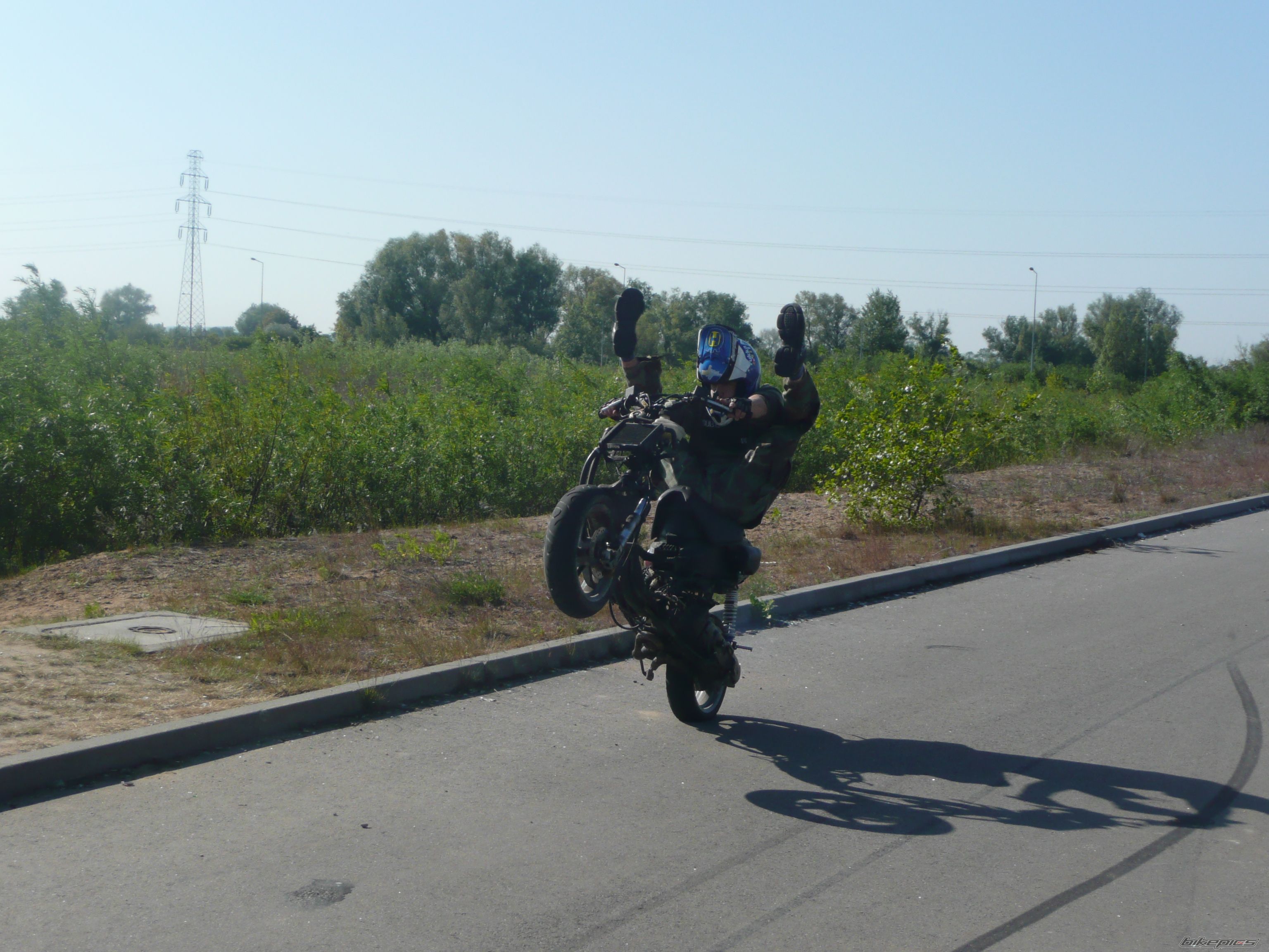 Photo 2454791