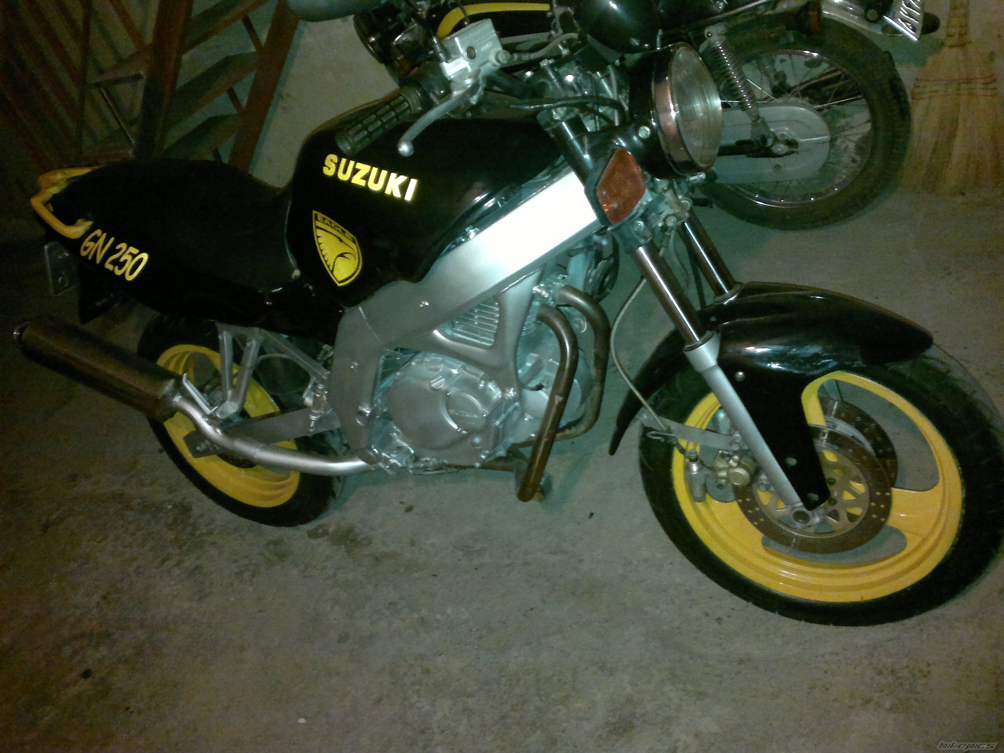 Photo 2454824