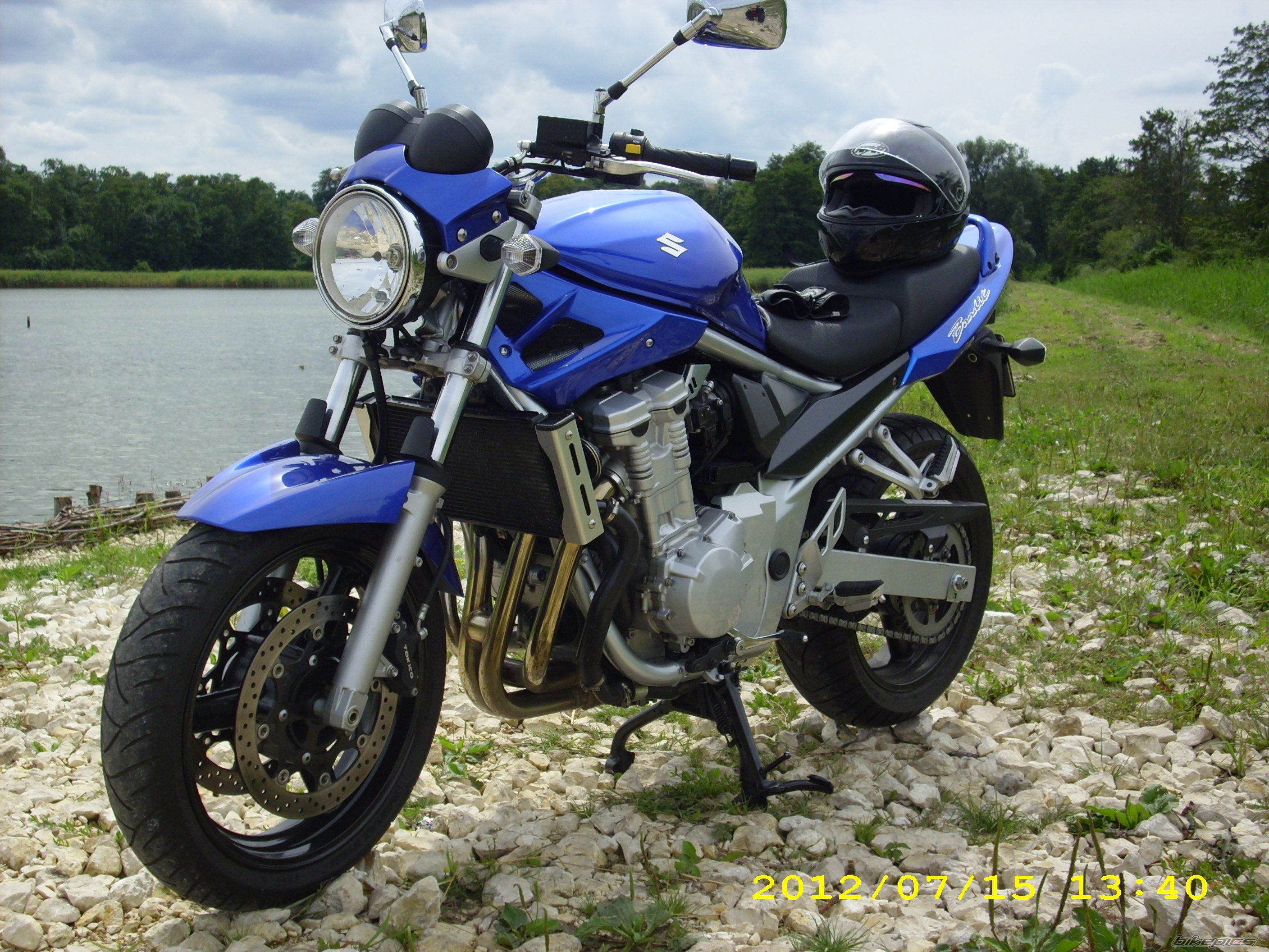 Photo 2454836