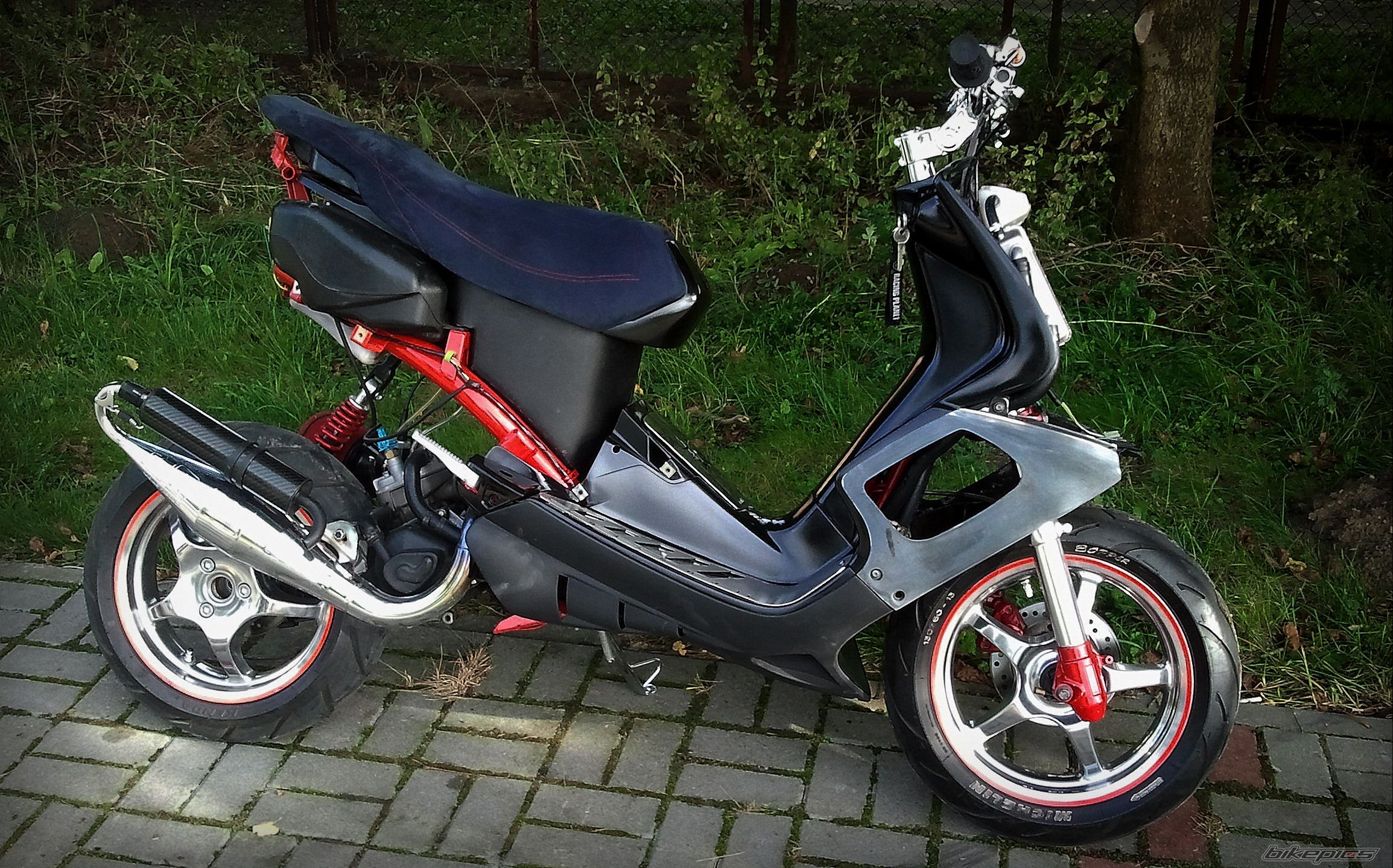 Photo 2454868