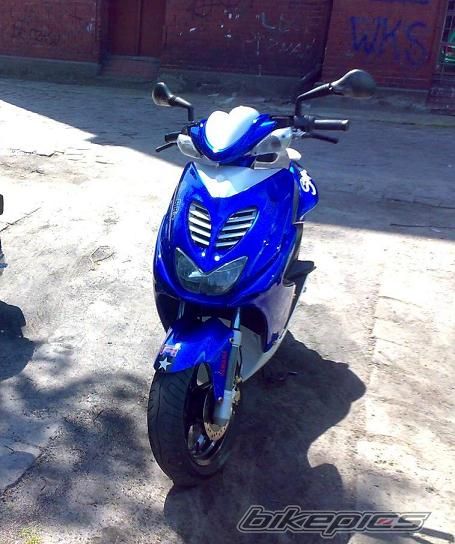 Photo 2454936