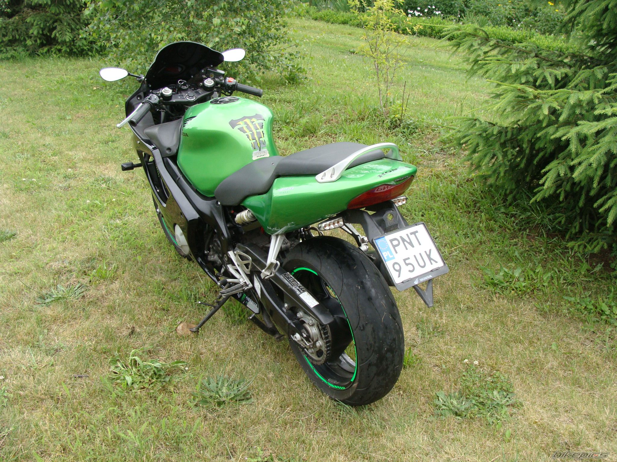 Photo 2455434