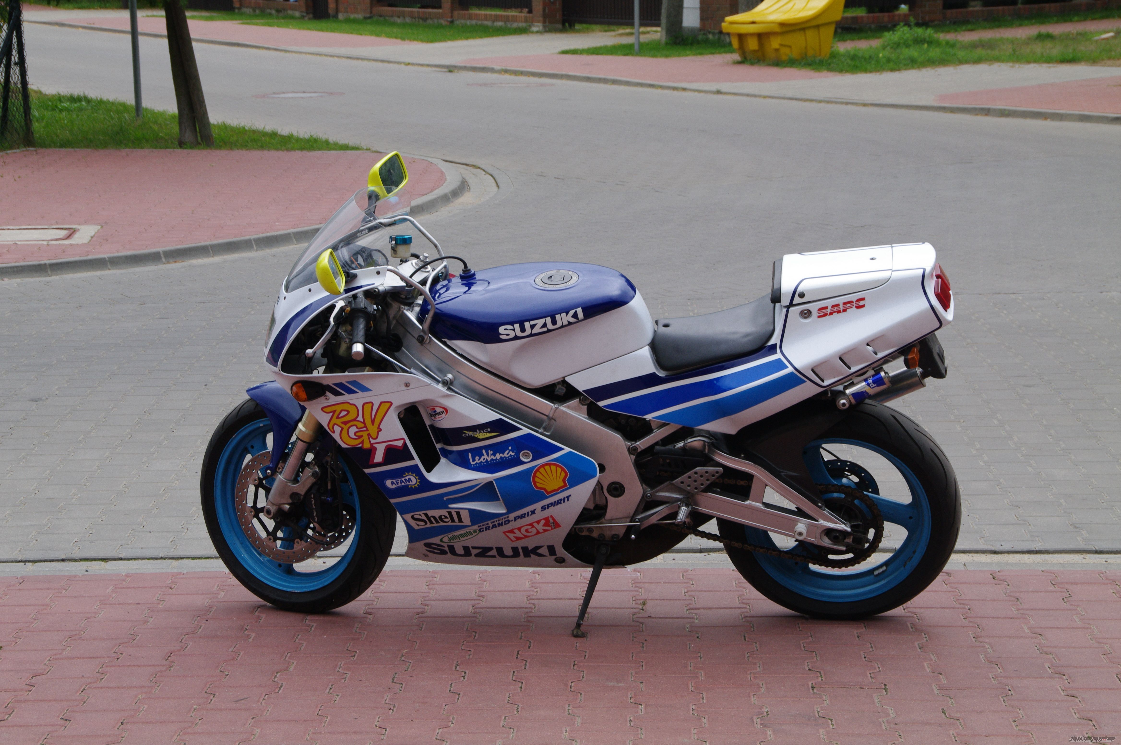 Photo 2455446