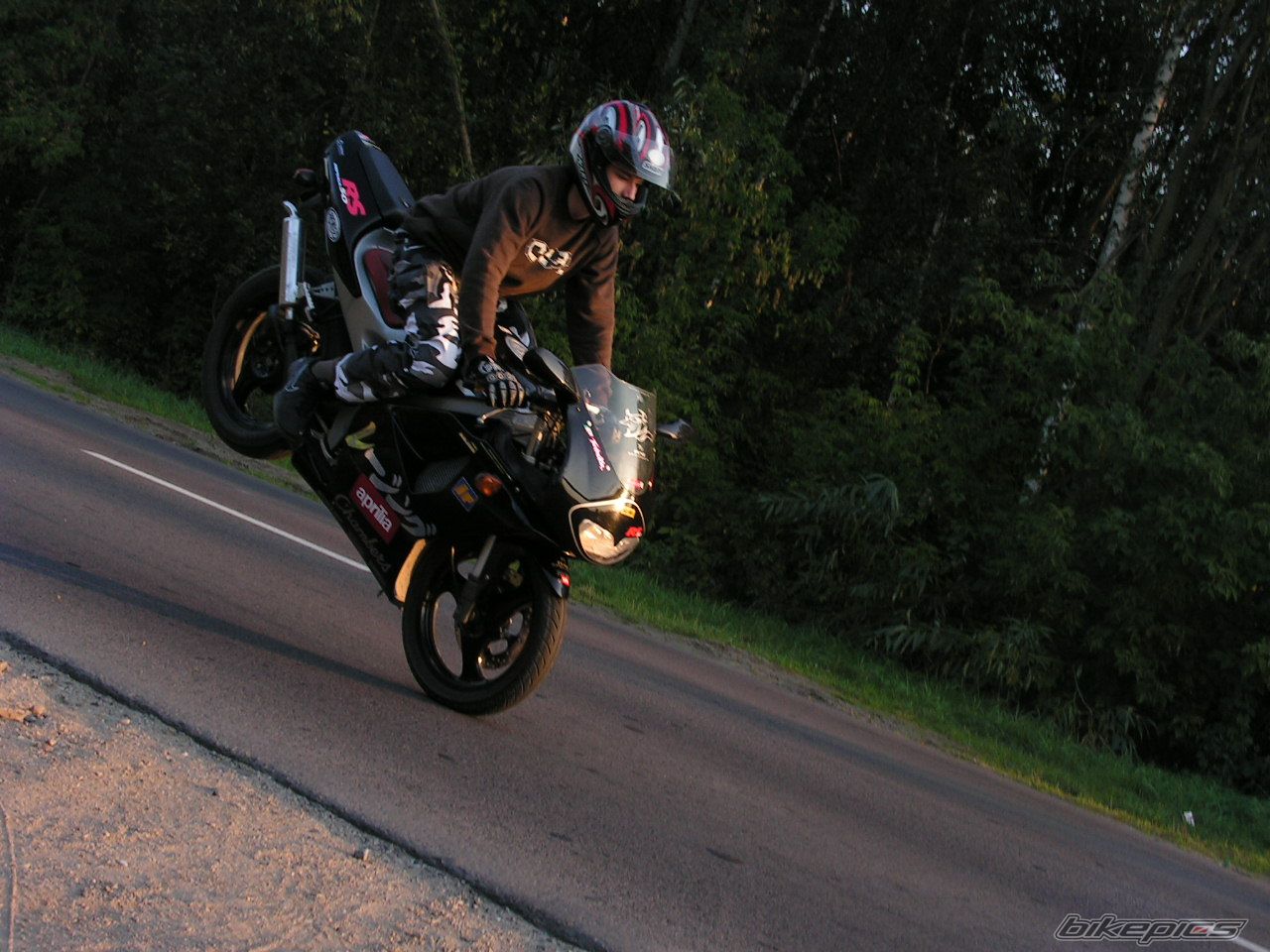 Photo 2456068