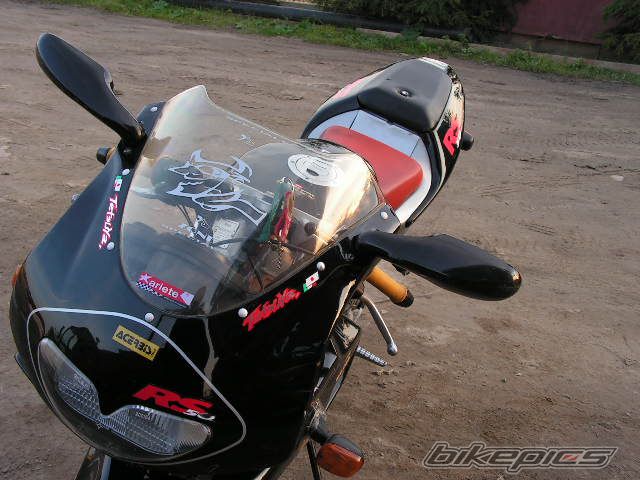 Photo 2456075