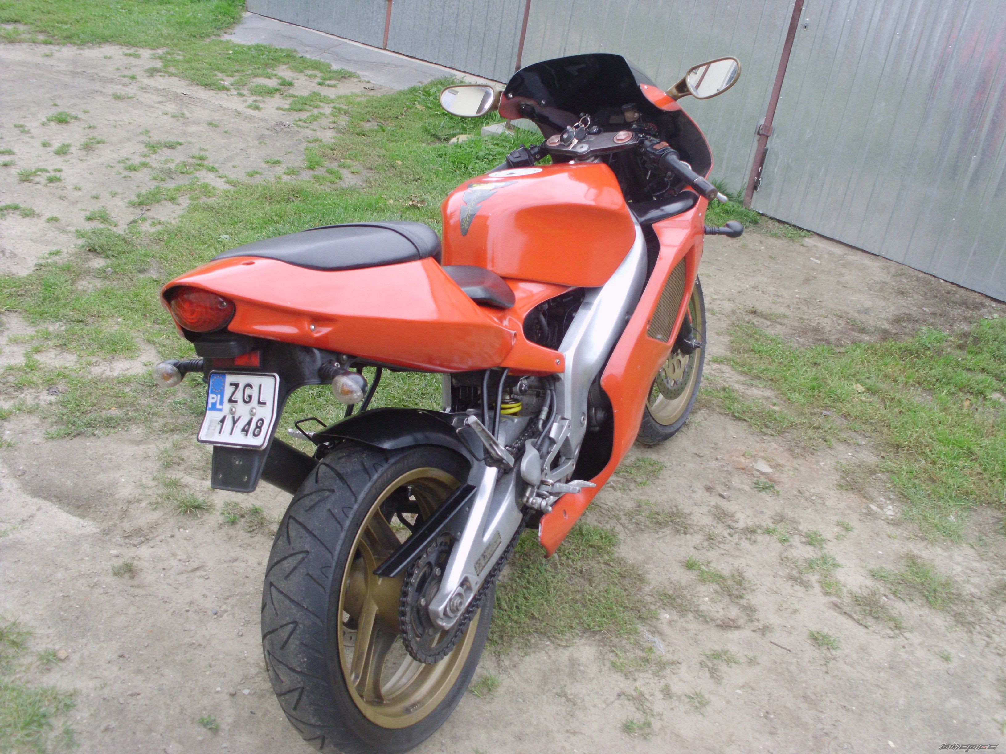 Photo 2456124