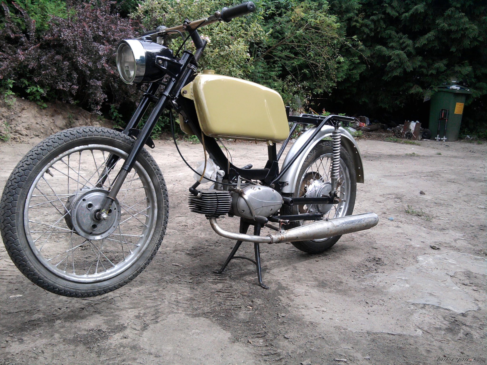Photo 2456135