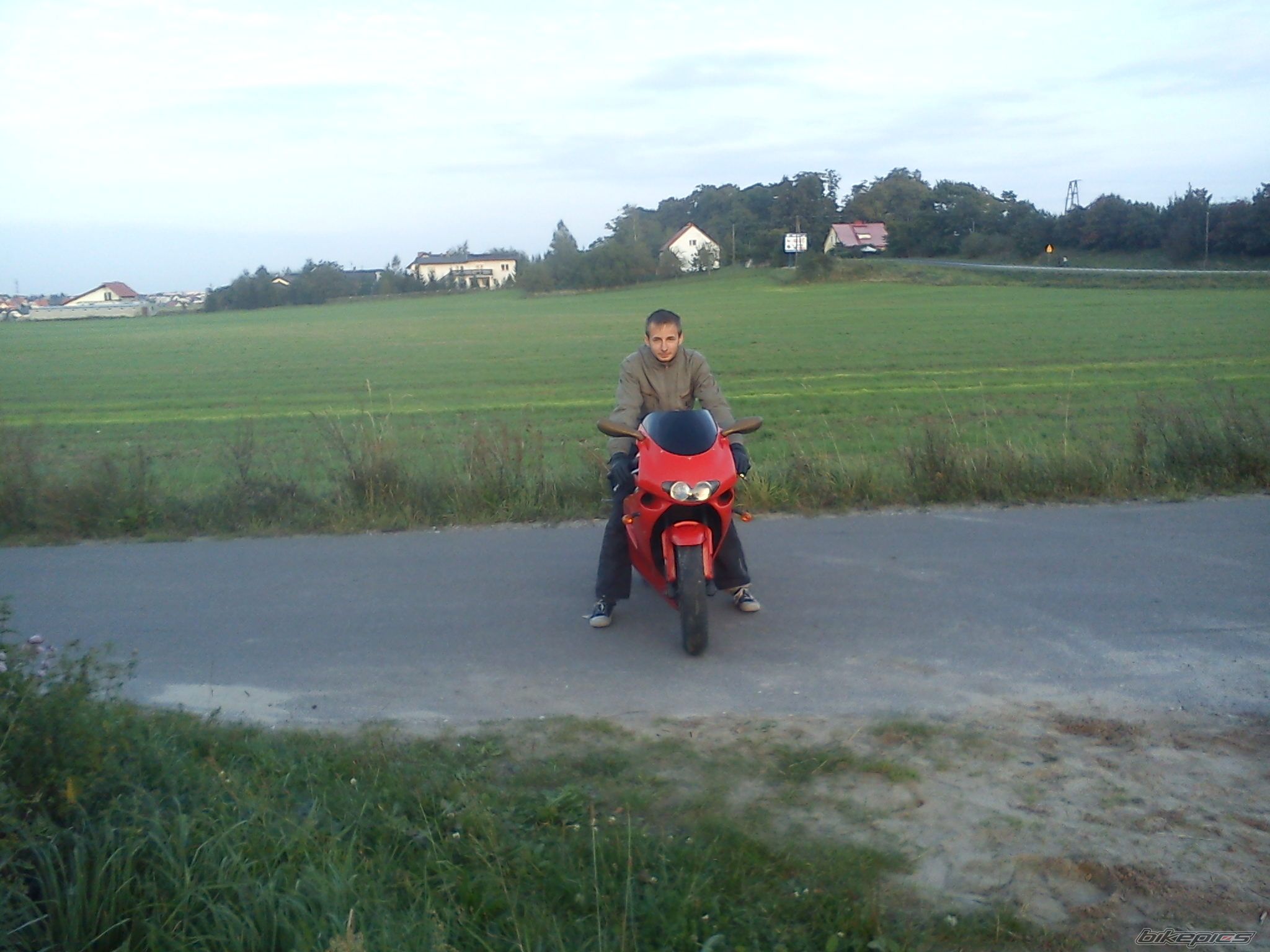 Photo 2456152
