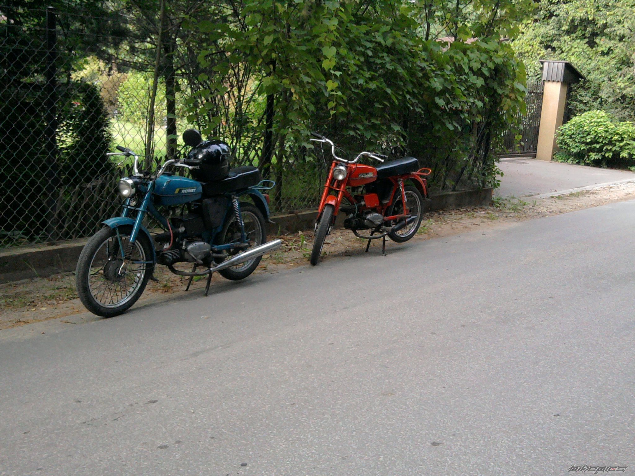 Photo 2456168