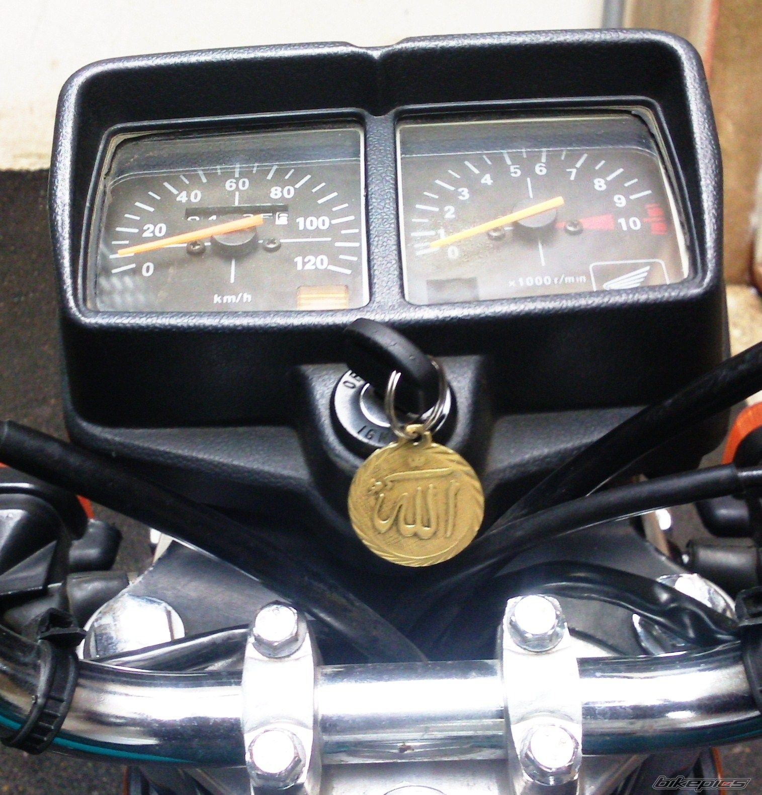 Photo 2456263